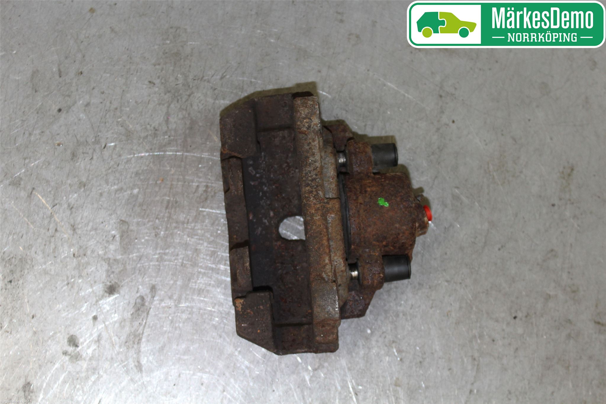 Volkswagen VW PASSAT 05-11 Bromsok Fram Höger