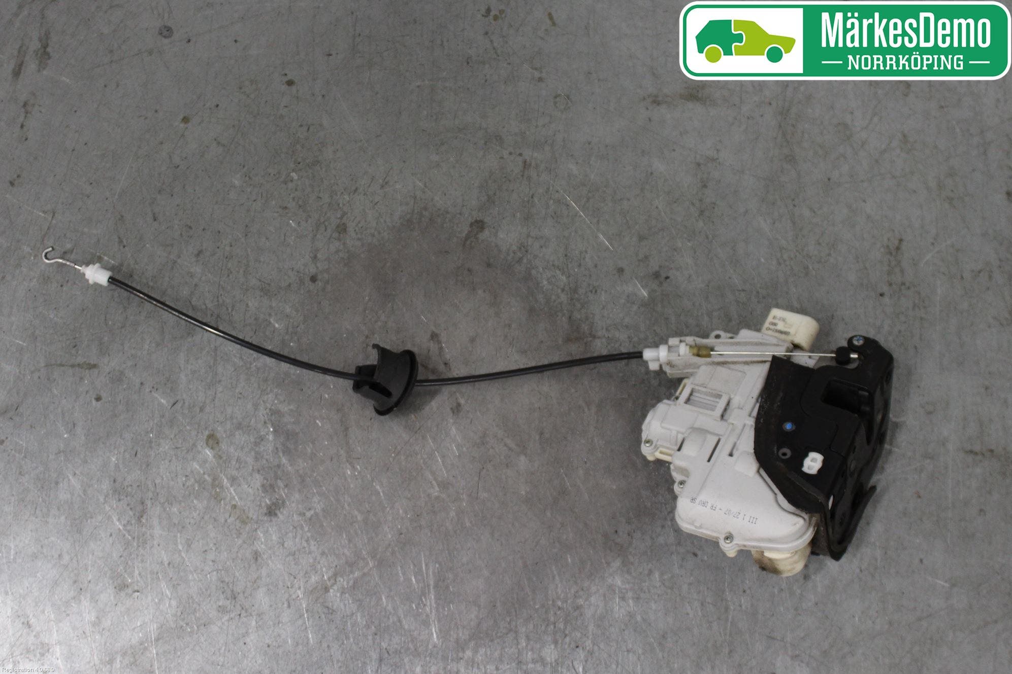 Audi A4/S4 05-07 Låskista-Dörrlås