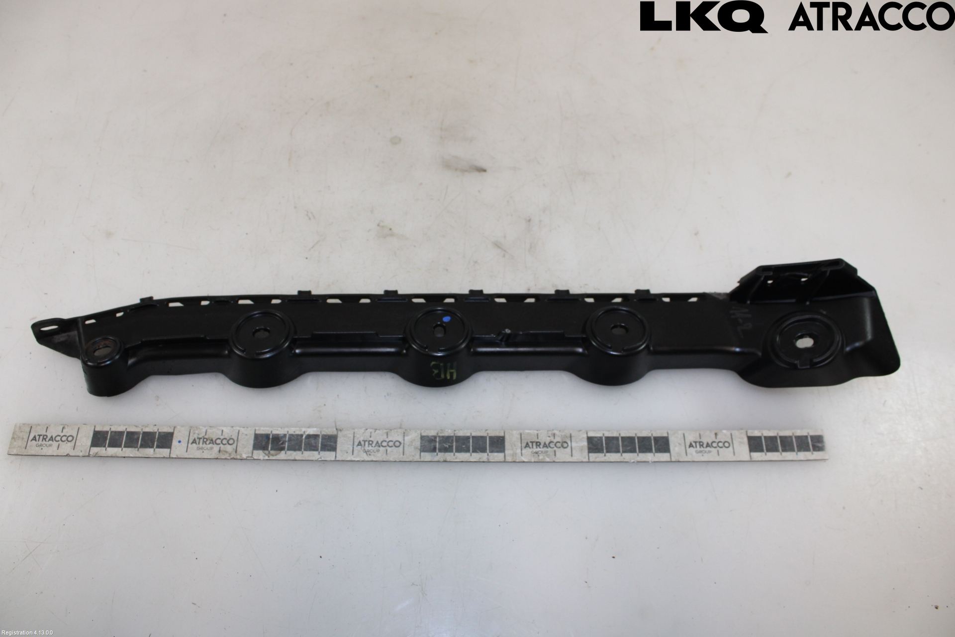 Skoda FABIA 15-21 Stötfångarfäste Bak Hö