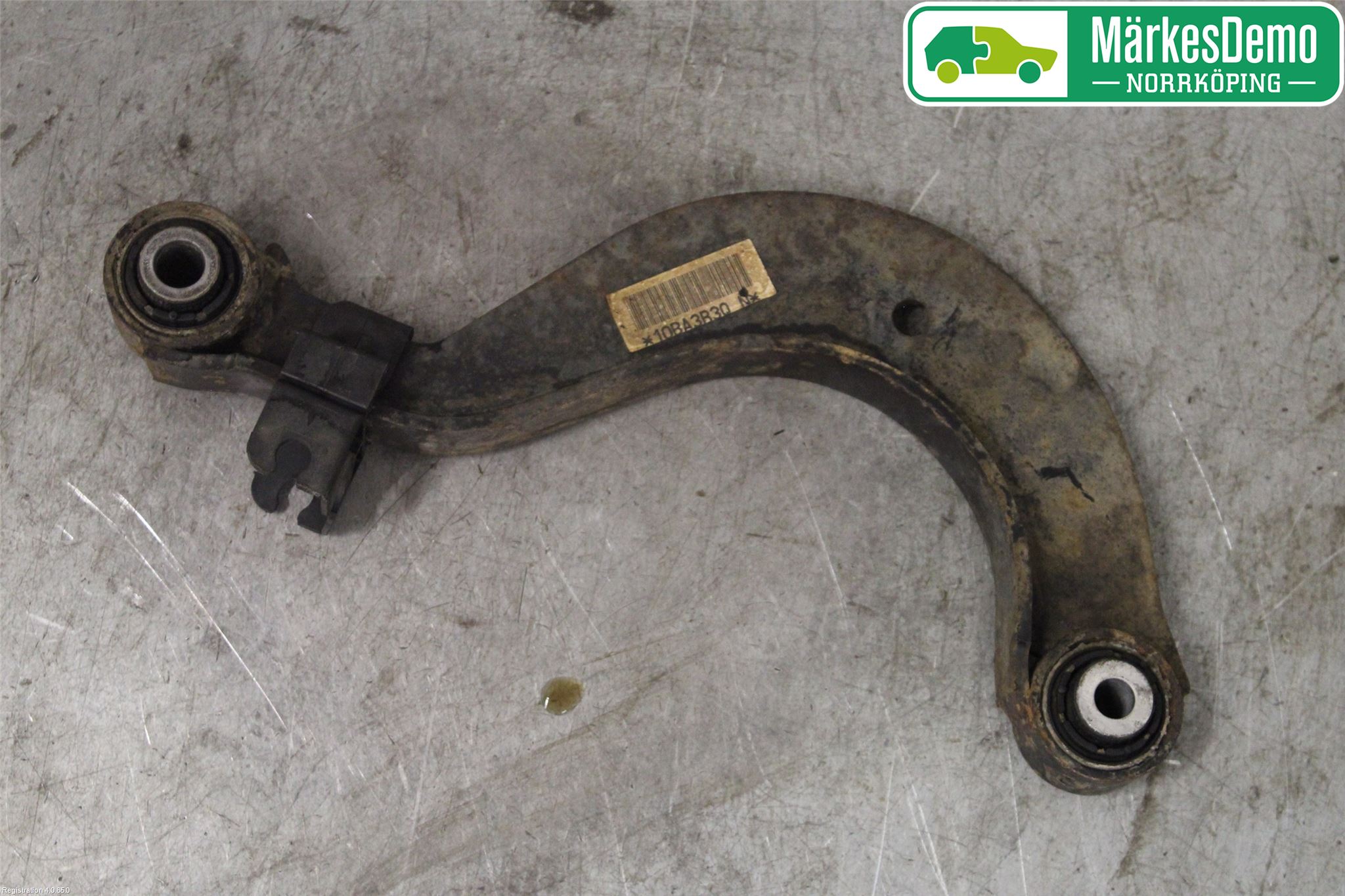 Volkswagen VW PASSAT 05-11 Bärarm Bak Övre Vänster