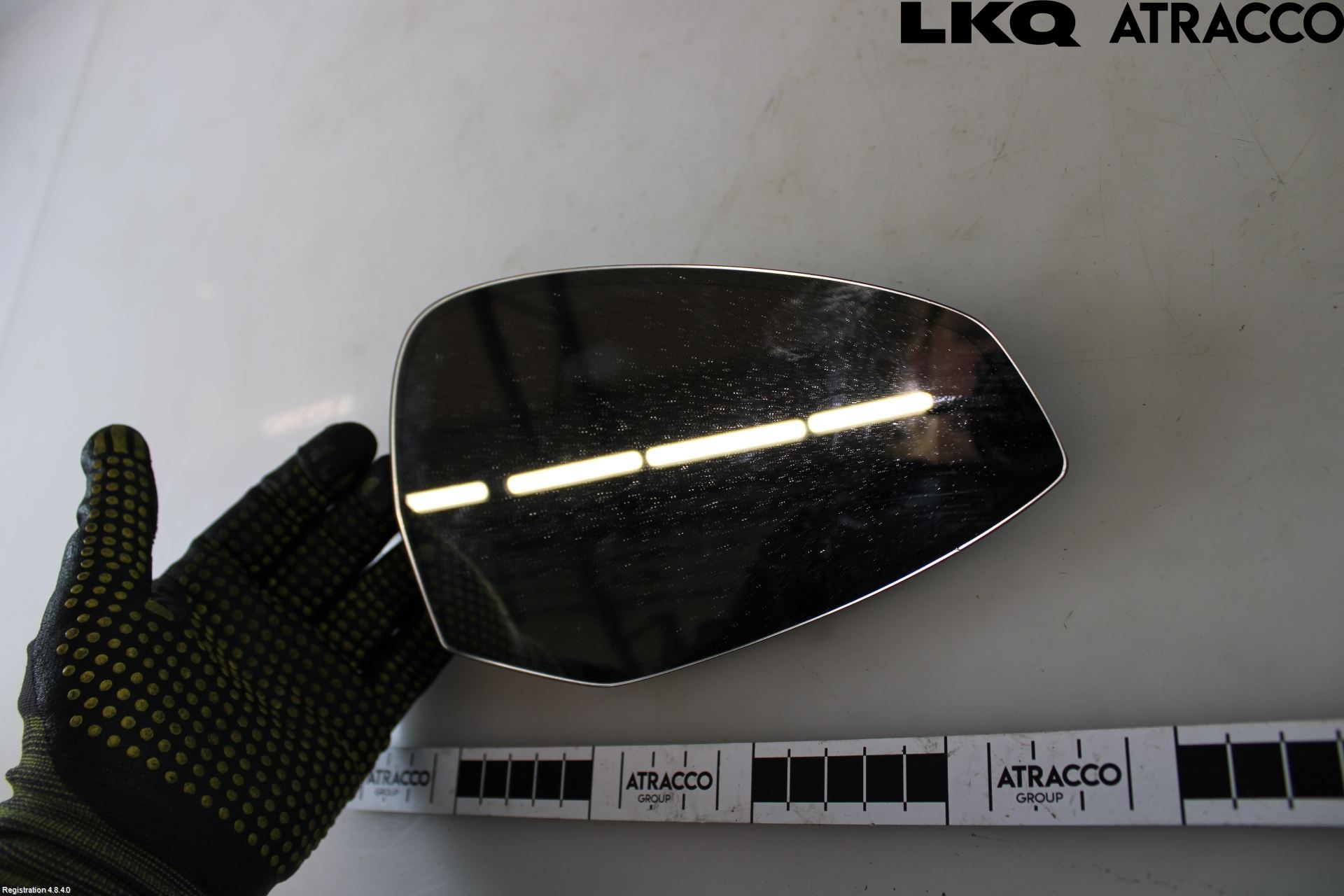 Audi A4/S4 B9 20- Spegelglas Hö