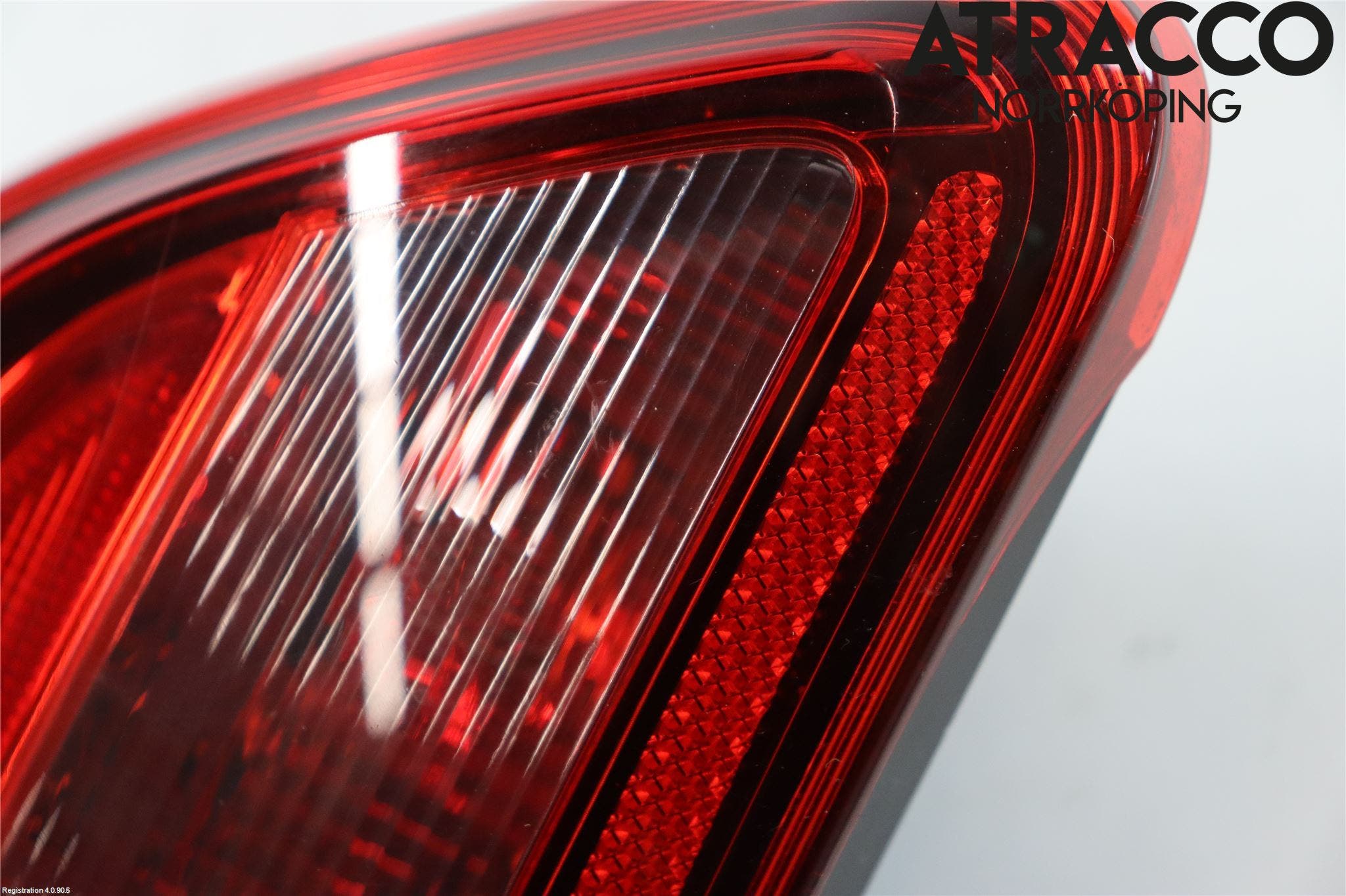 Opel CORSA E 15-19 Bakljus Lucka Vä