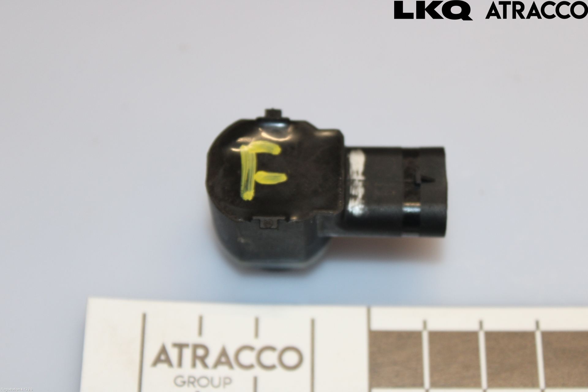 Porsche PANAMERA 09- Parkeringshjälp Frontsensor