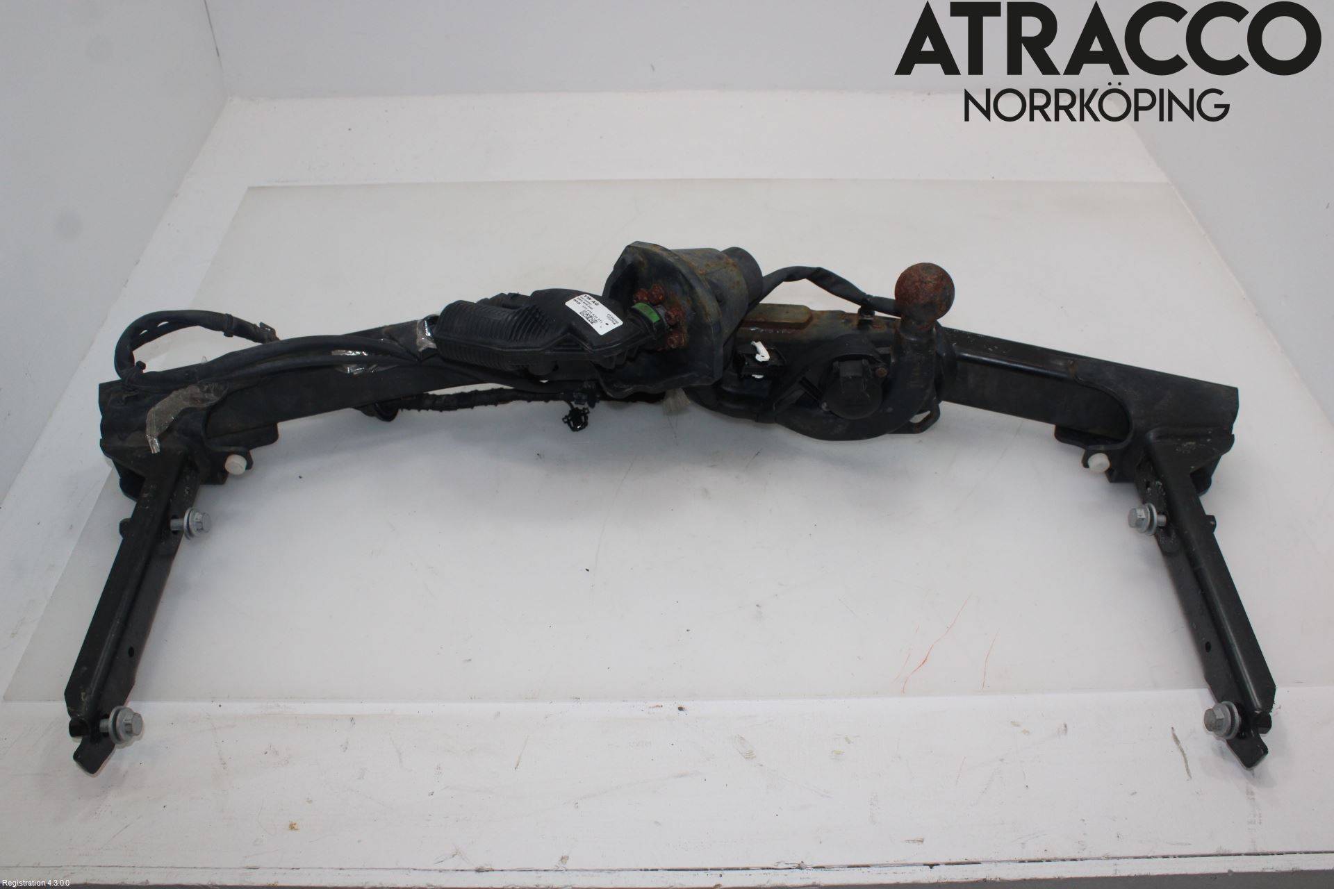 Audi A4/S4 B9 16-19 Dragkrok