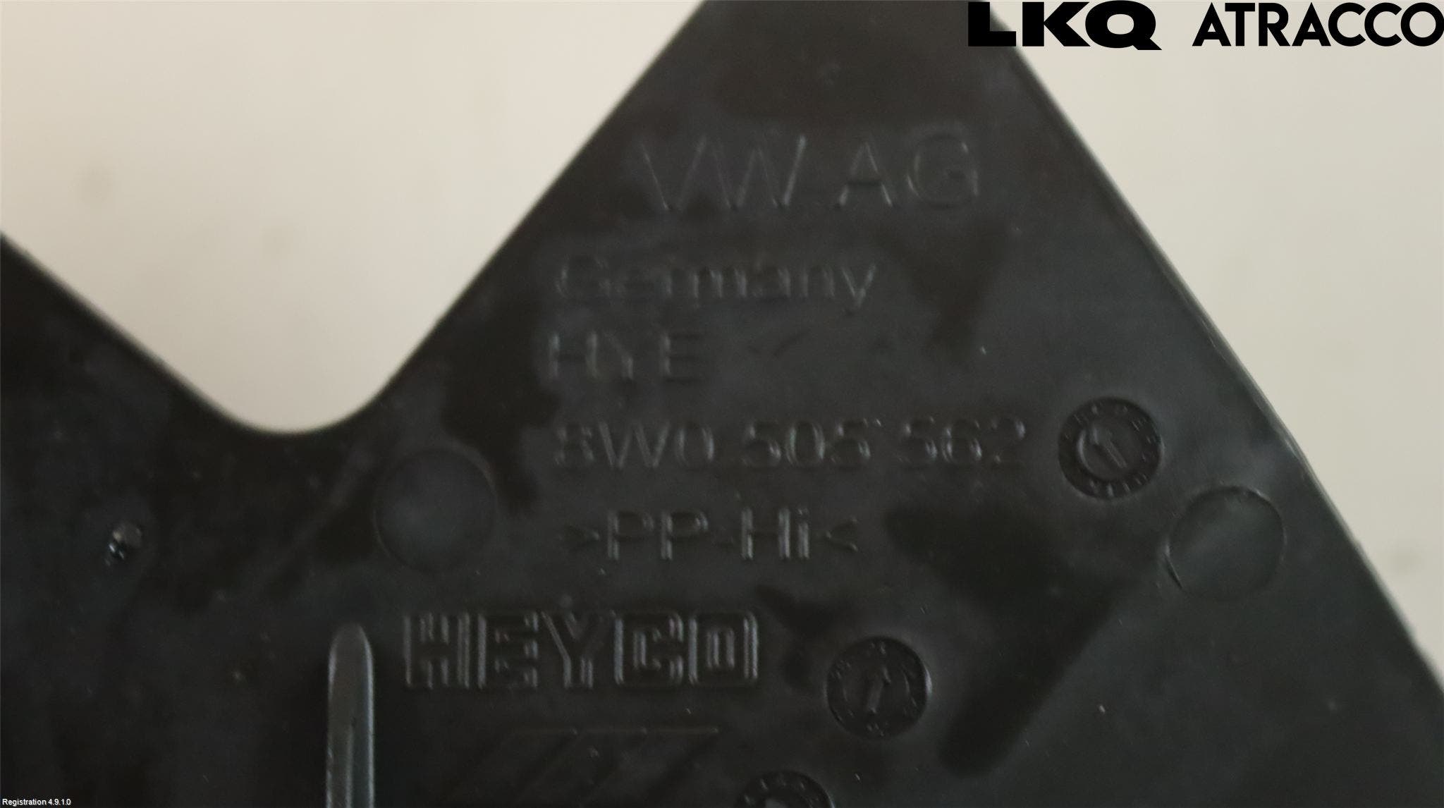 Audi Q5/SQ5 17- Stänkskydd