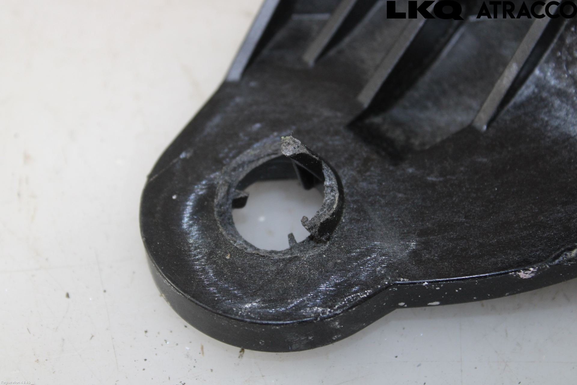 Volkswagen VW PASSAT 24- Batterilåda-Fäste-Hållare