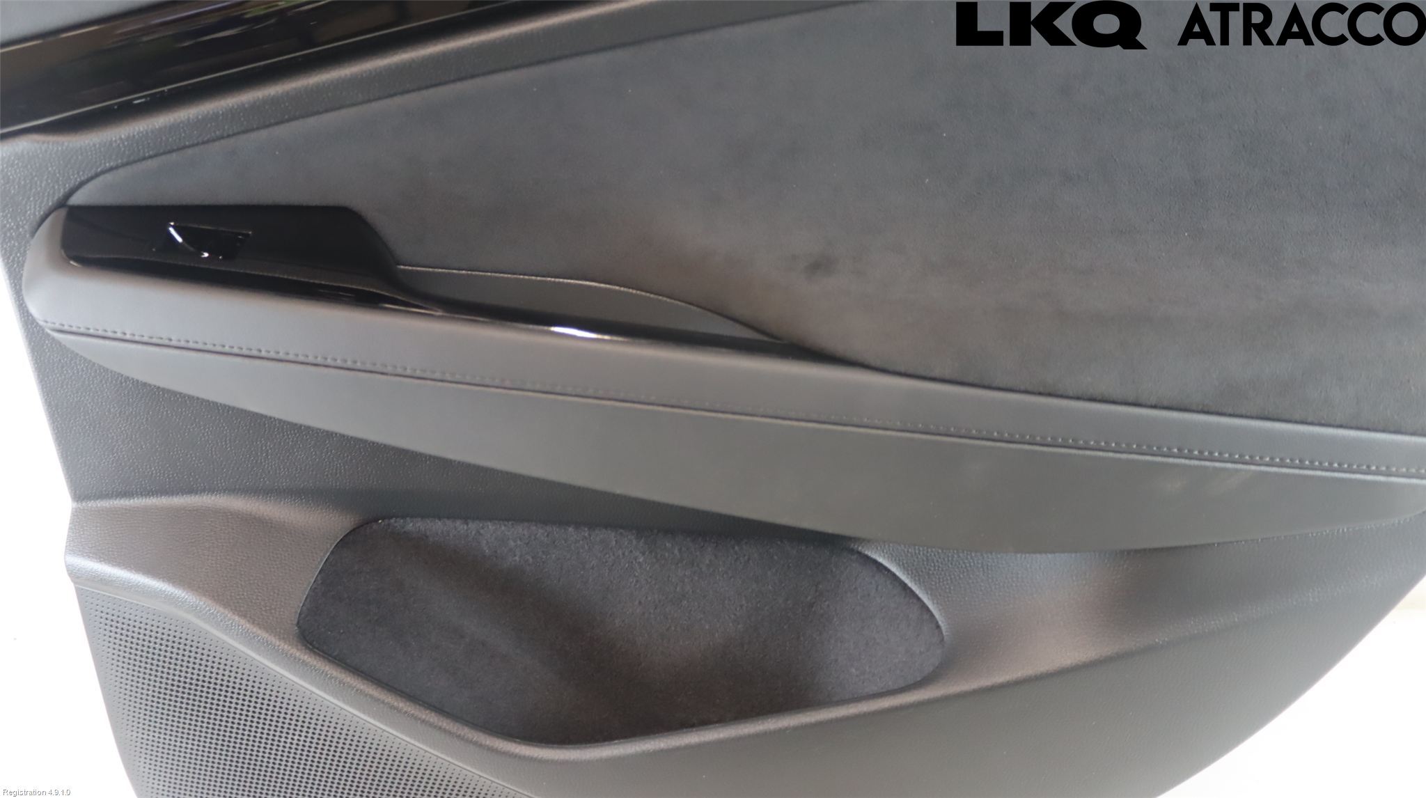 Volkswagen VW ID.7/TOURER 24- Dörrklädsel Hö