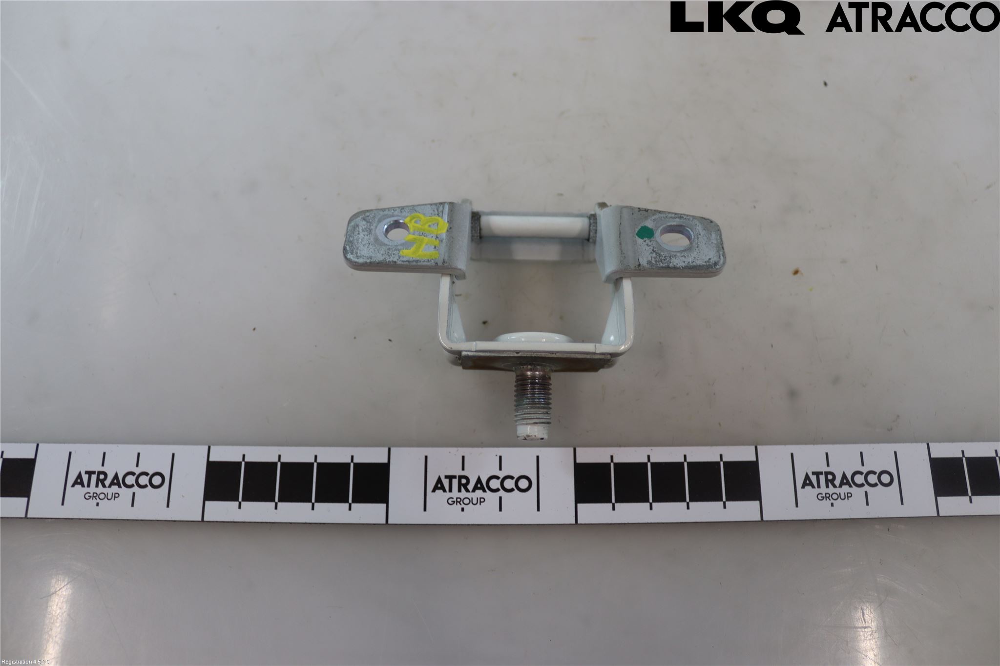 Kia RIO 12-16 Bakluckegångjärn Hö