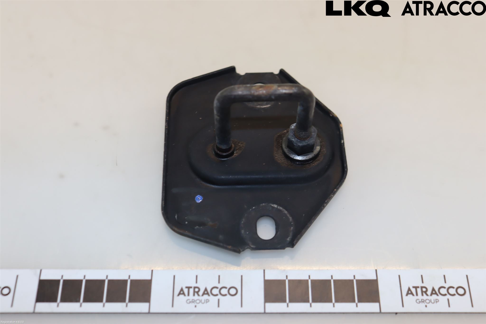 Jaguar F-PACE Huv Spärr