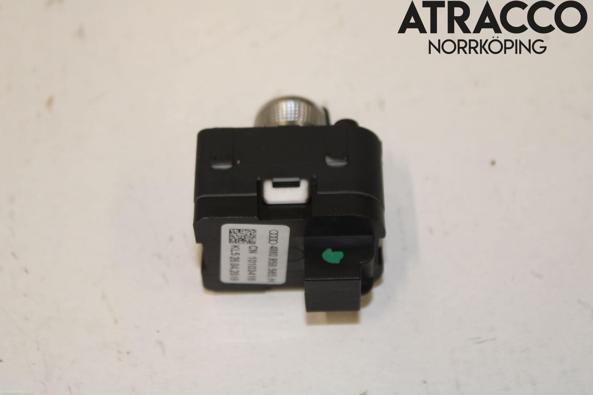 Audi A4/S4 B9 16-19 Strömställare Spegel