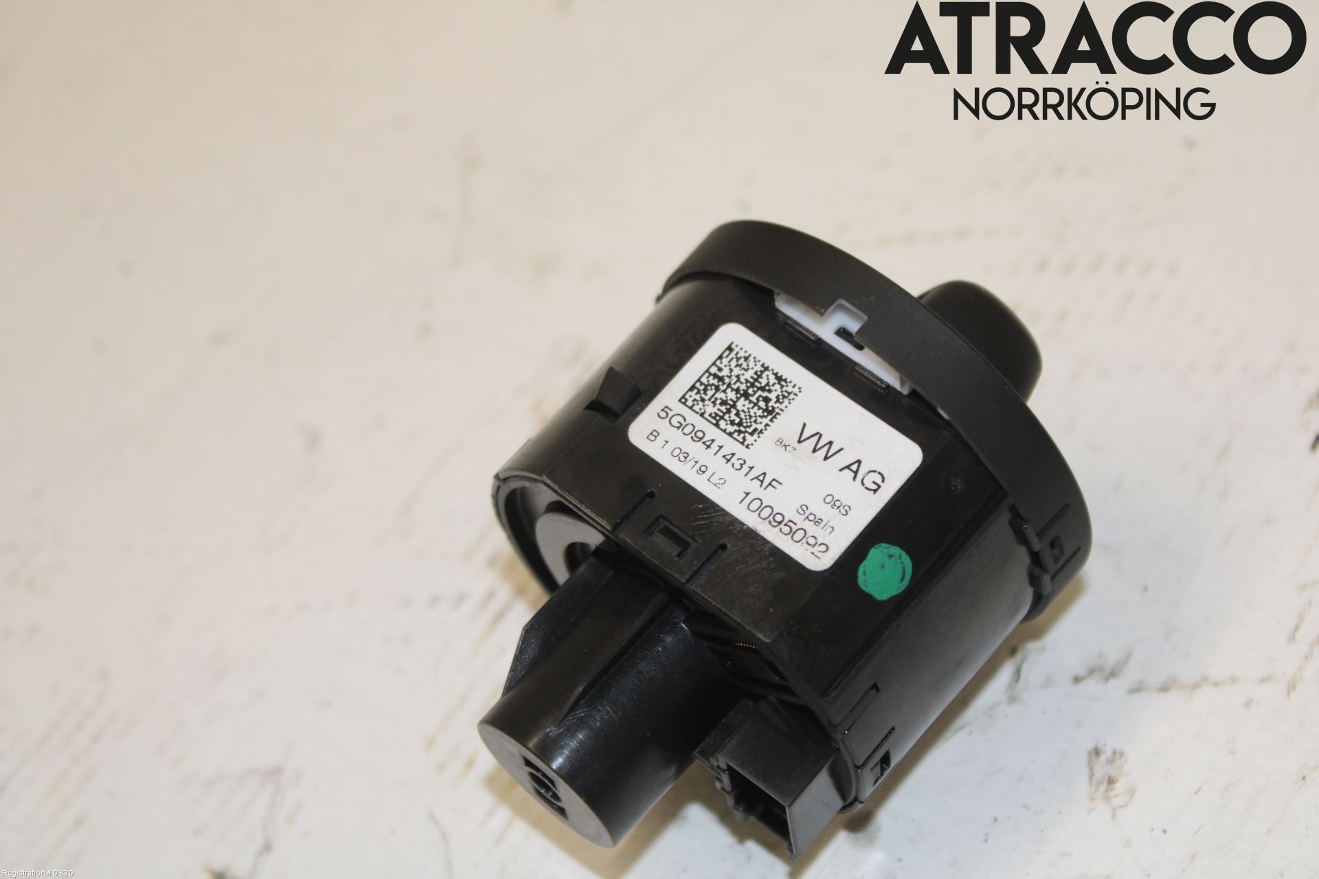 Seat ARONA Strömställare Ljus