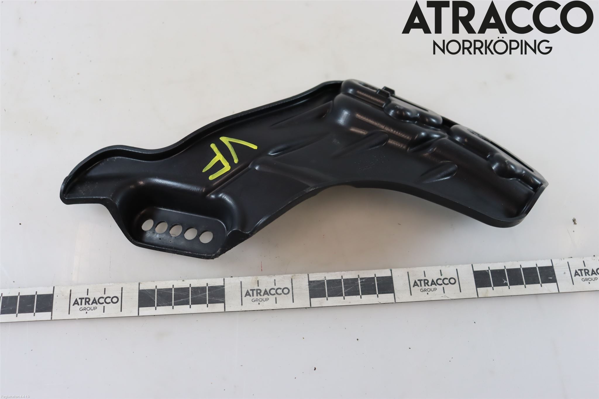 Peugeot PEUGOT 208 16-19 Skärmfäste Fram Vä