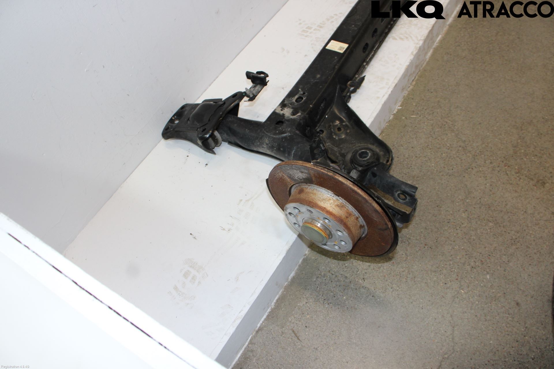 Volkswagen VW GOLF / E-GOLF VIII 20- Bakaxel