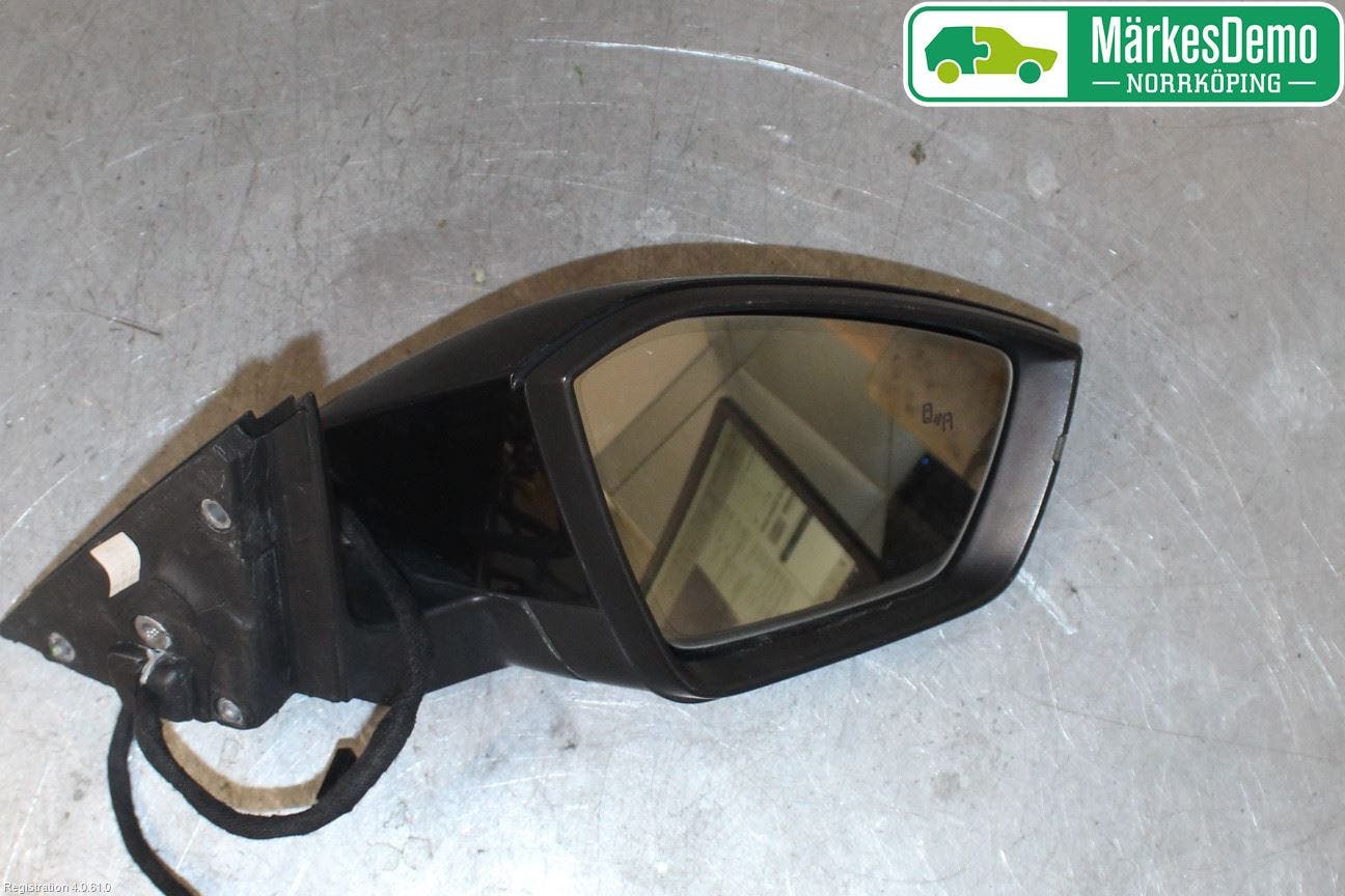 Skoda SUPERB 16-24 Spegel Yttre Höger