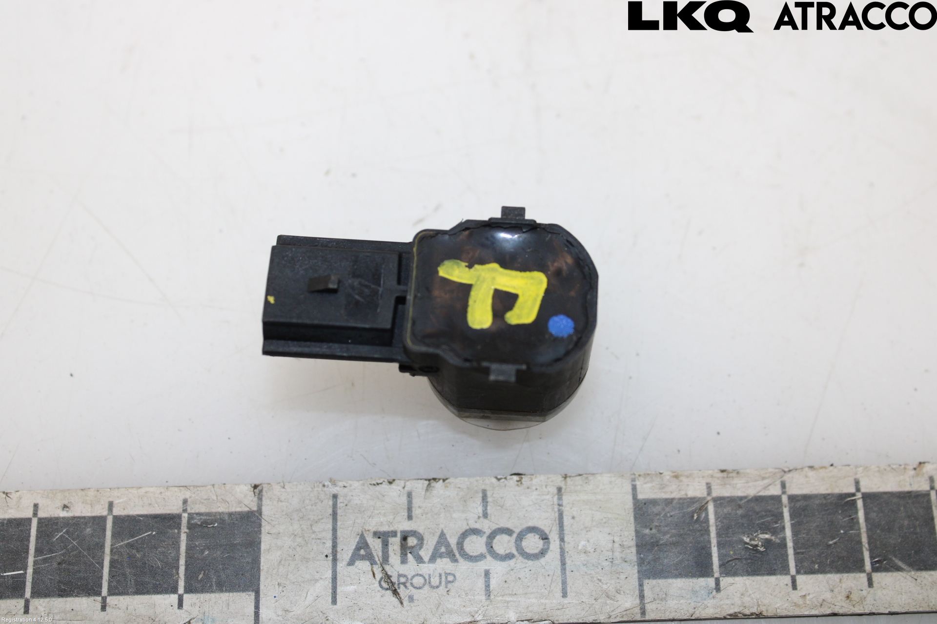 Ford MONDEO 15-22 Parkeringshjälp Frontsensor