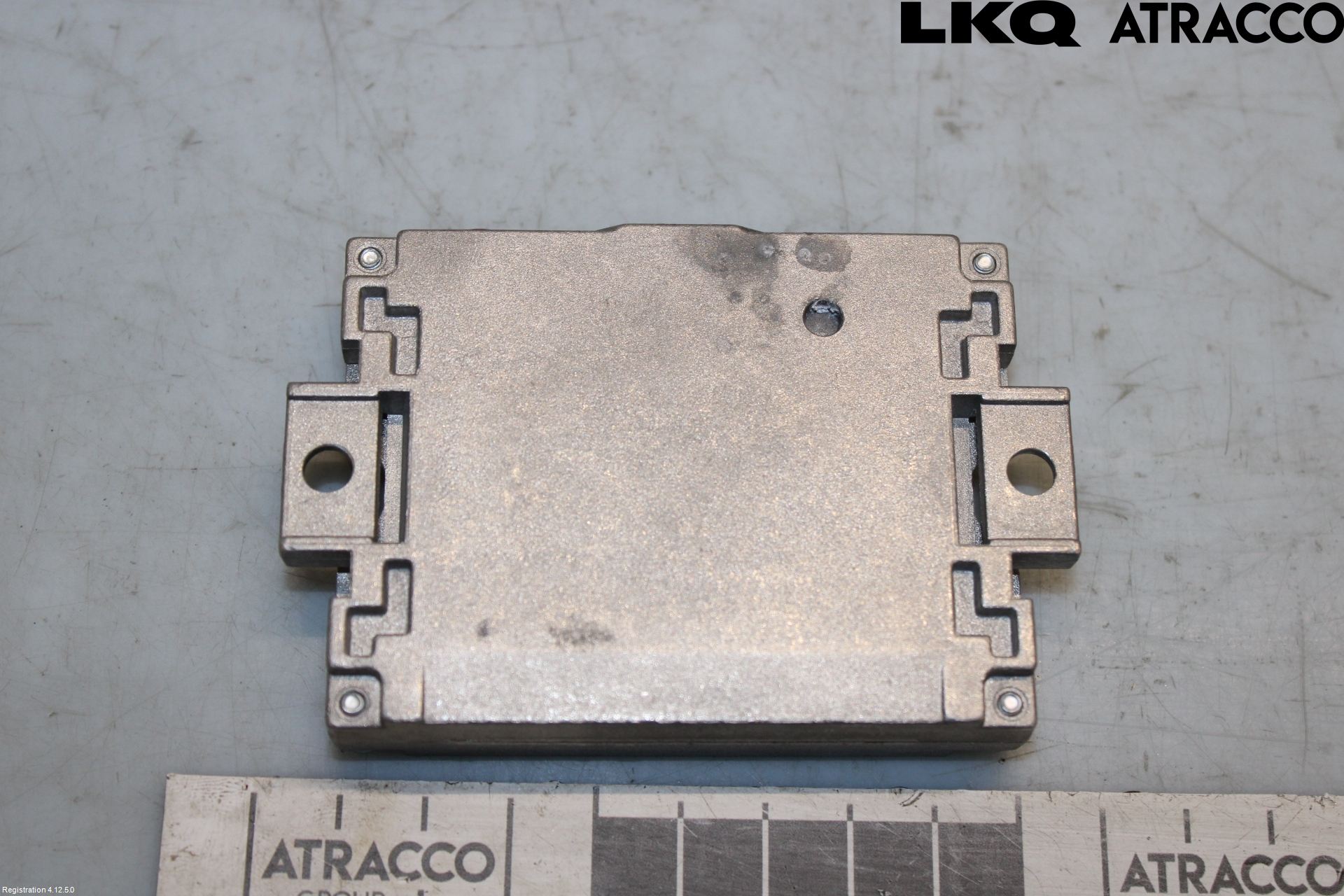 Audi Q4 E-TRON FZ 22- Antennförstärkare