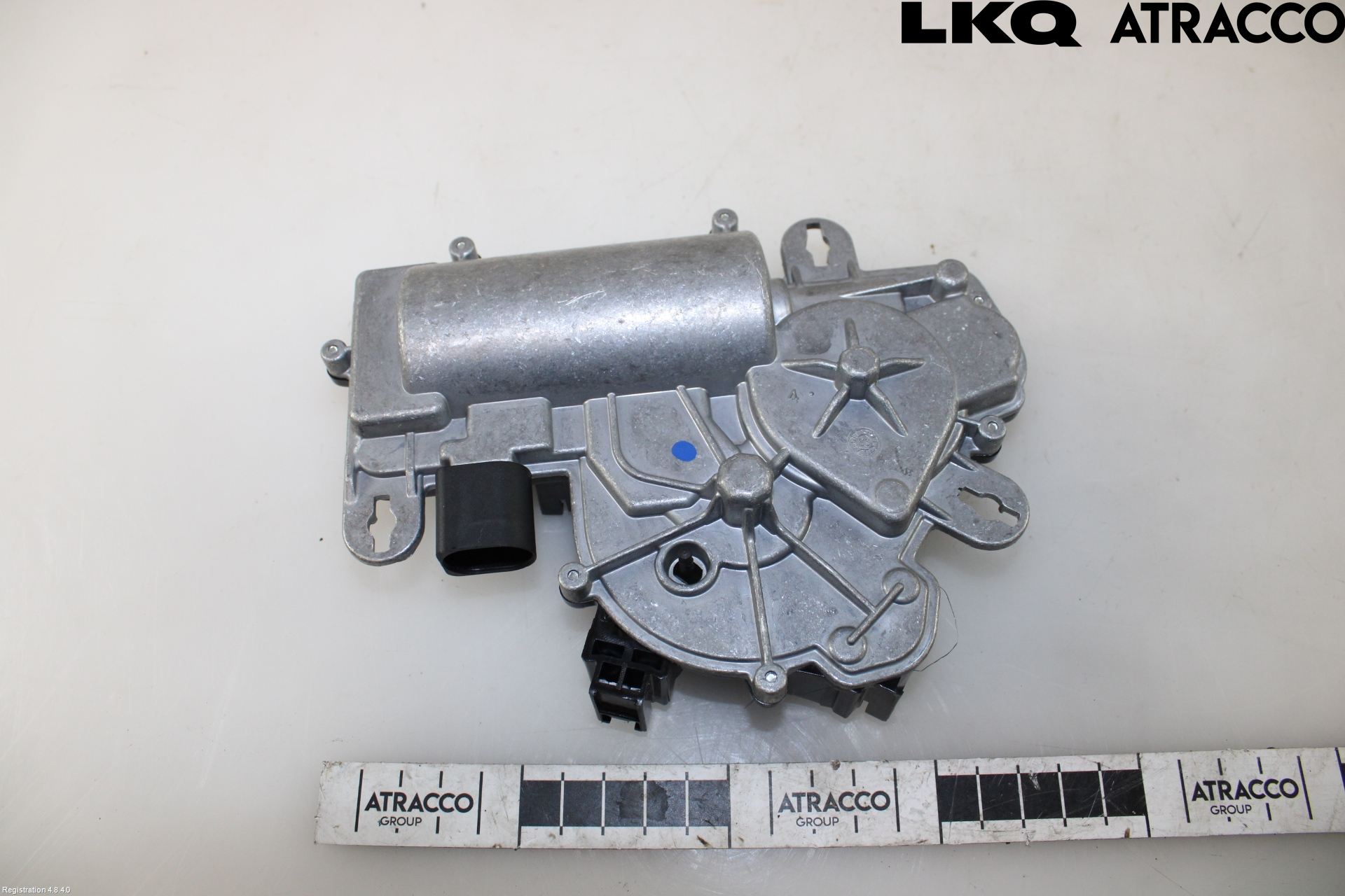 Audi A4/S4 B9 20- Bakluckeöppnare Automatisk