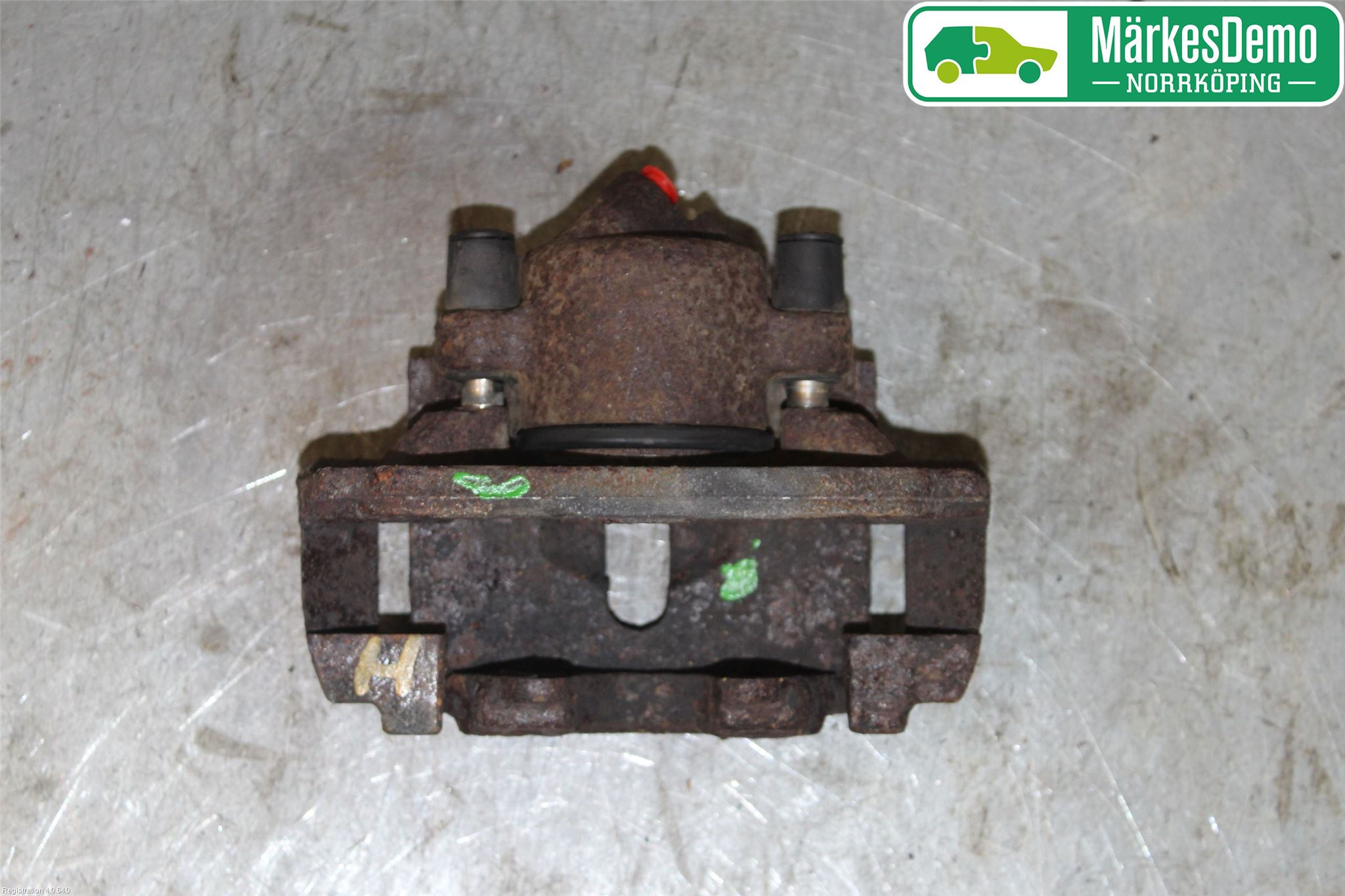 Jaguar XJ X300        95-97 Bromsok Fram Höger