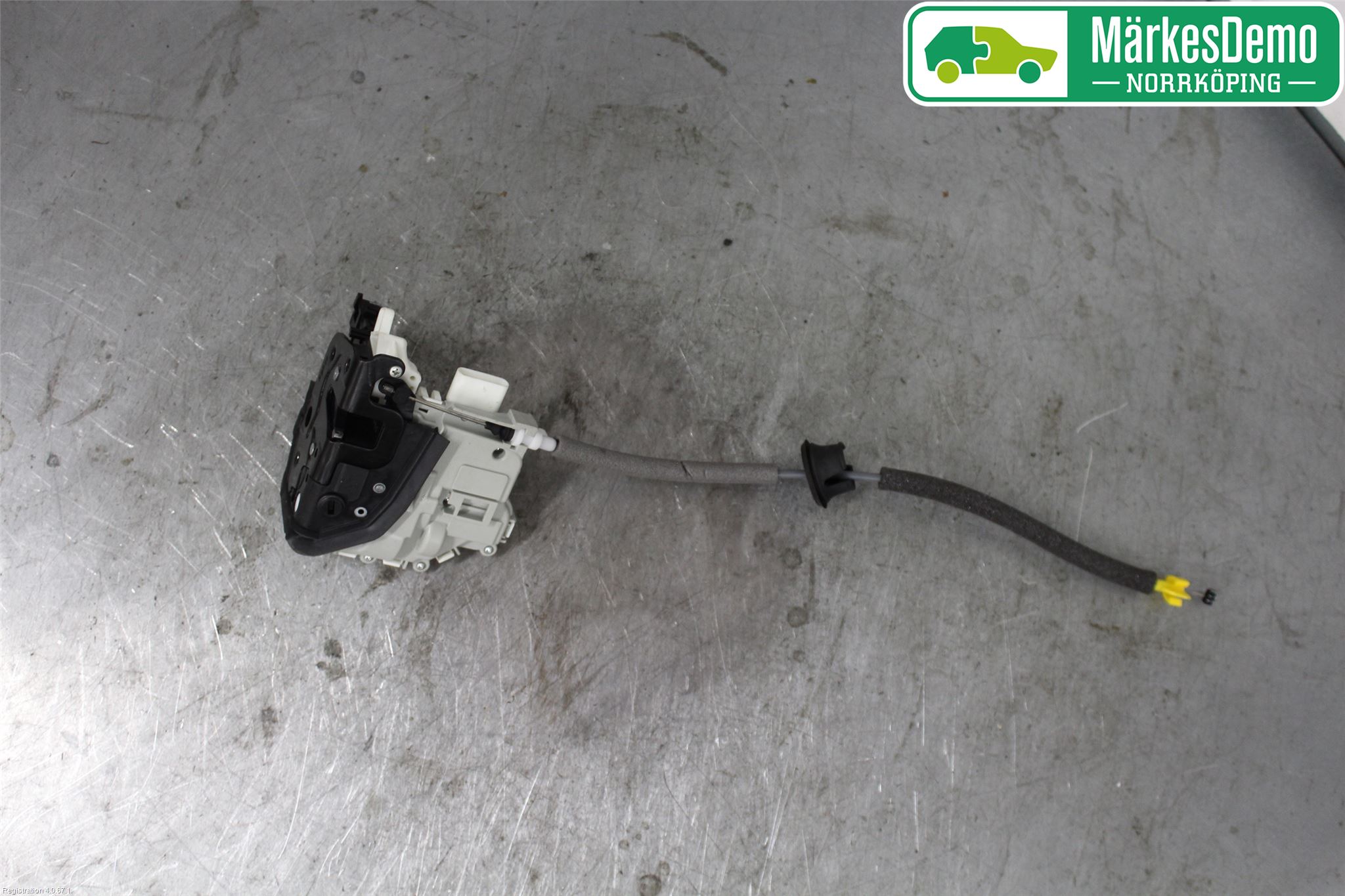 Audi A4/S4 B9 20- Låskista-Dörrlås