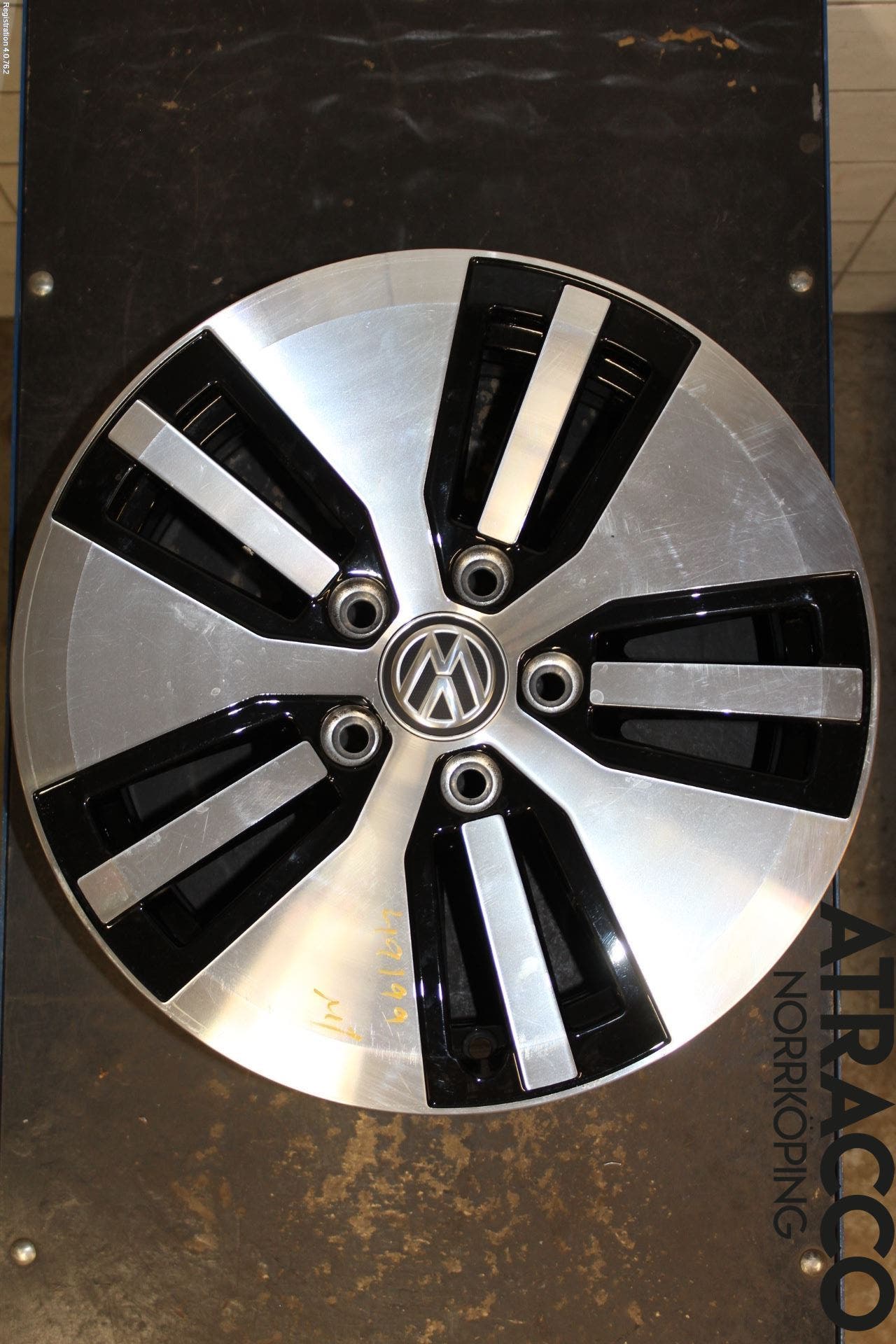 Volkswagen VW GOLF / E-GOLF VII 13-20 Fälgsats Aluminium