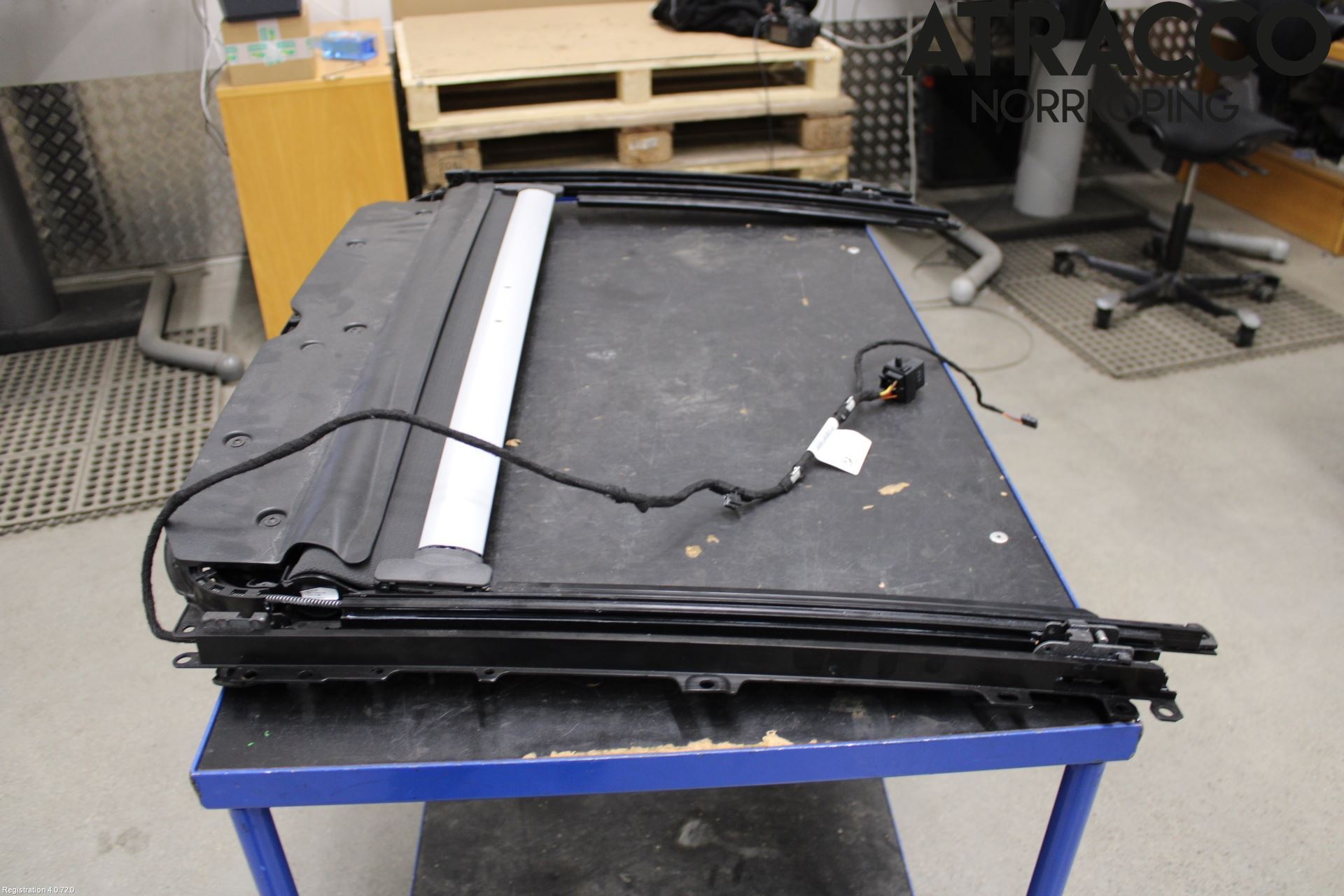 Volkswagen VW ARTEON 17- Taklucka