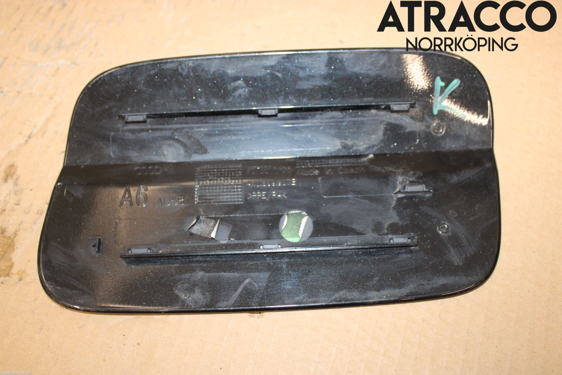 Audi A6 F2/C8 19- Tanklucka