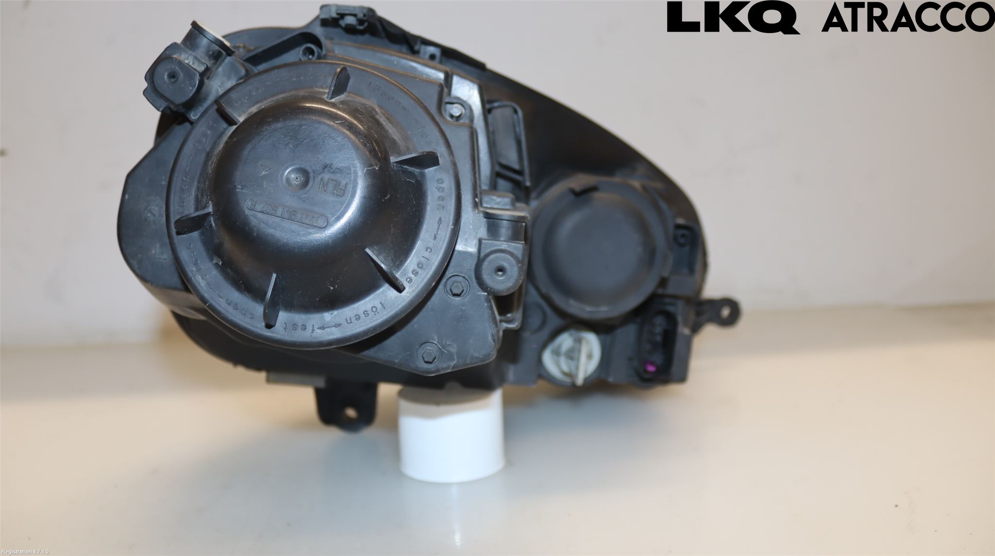 Volkswagen VW GOLF V 04-09 Strålkastare Vänster