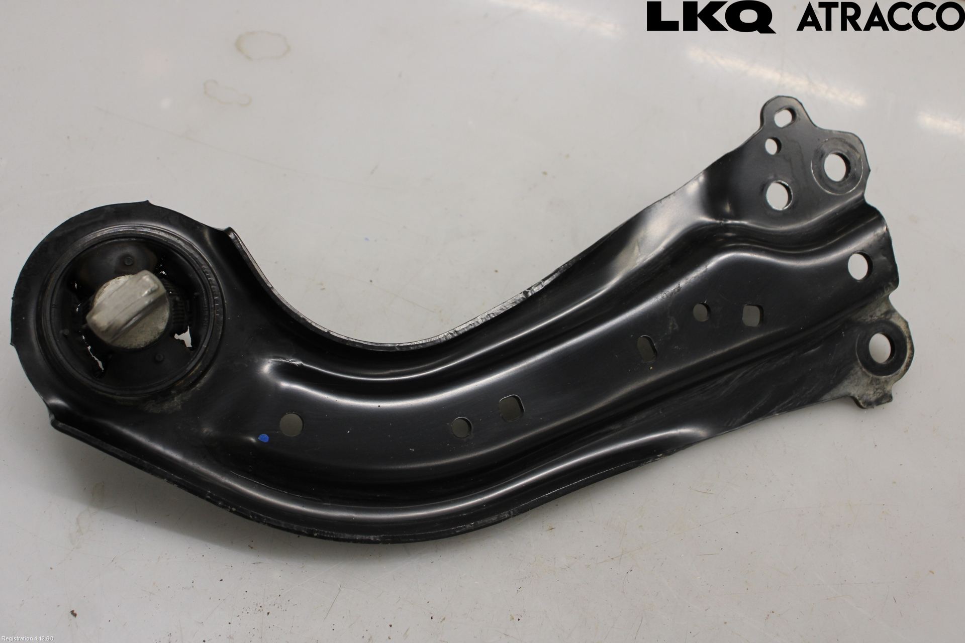 Toyota RAV4 19- Bärarm Bak Höger