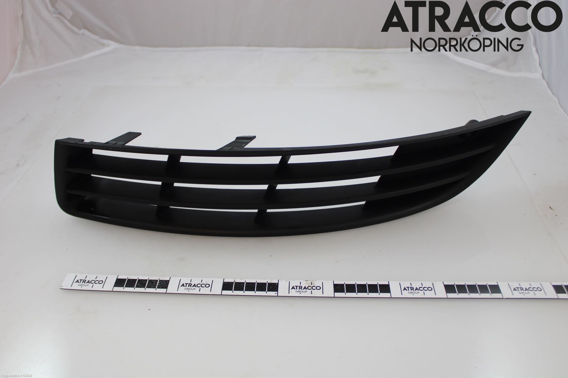 Volkswagen VW PASSAT 05-11 Grilldel Vänster