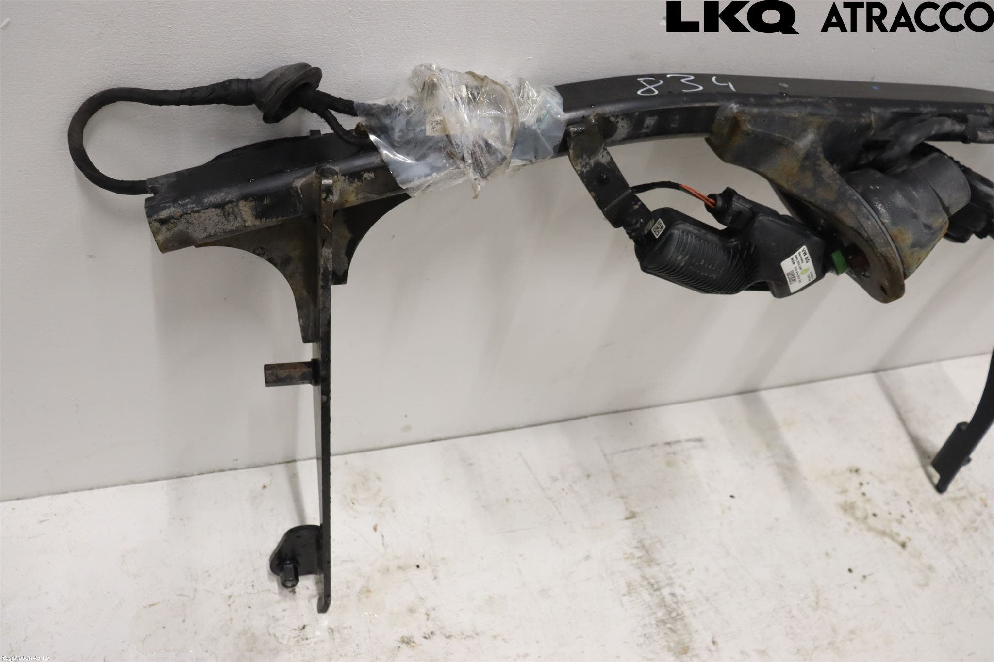 Audi A6 F2/C8 19- Dragkrok