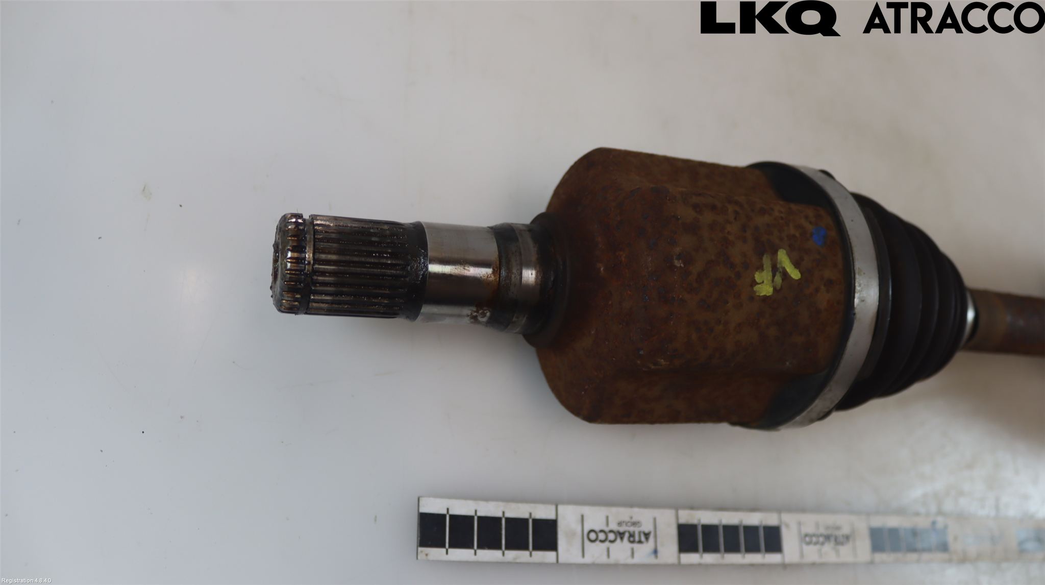 Ford TRANSIT SKÅP/BUSS 14-22 Drivaxel Fram Vänster