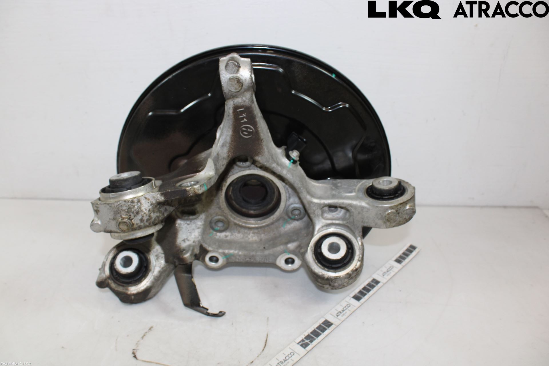 MG 4 23- Hjullagerhus-Spindel Vä B