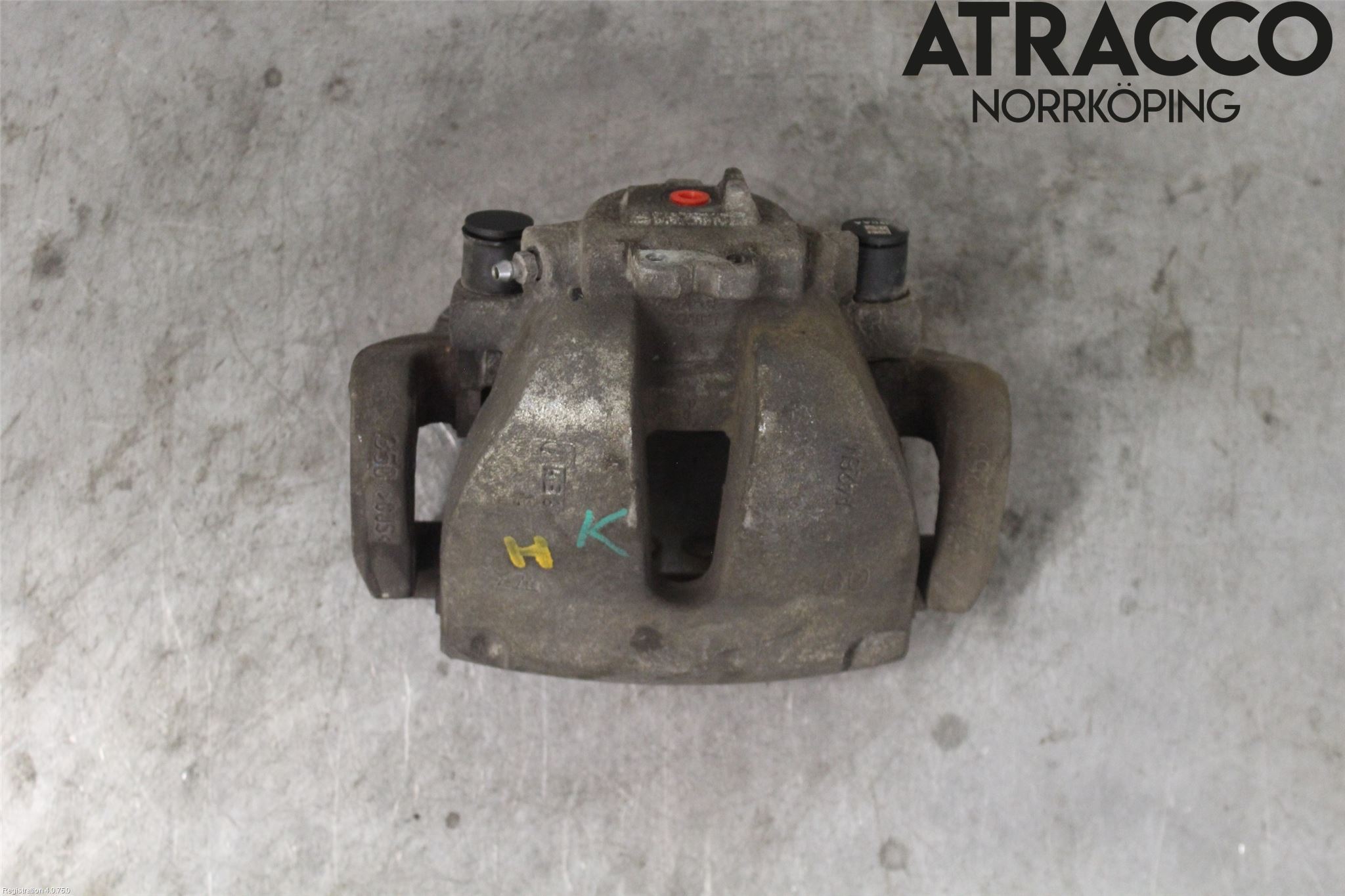 Jaguar I-PACE 18- Bromsok Fram Höger