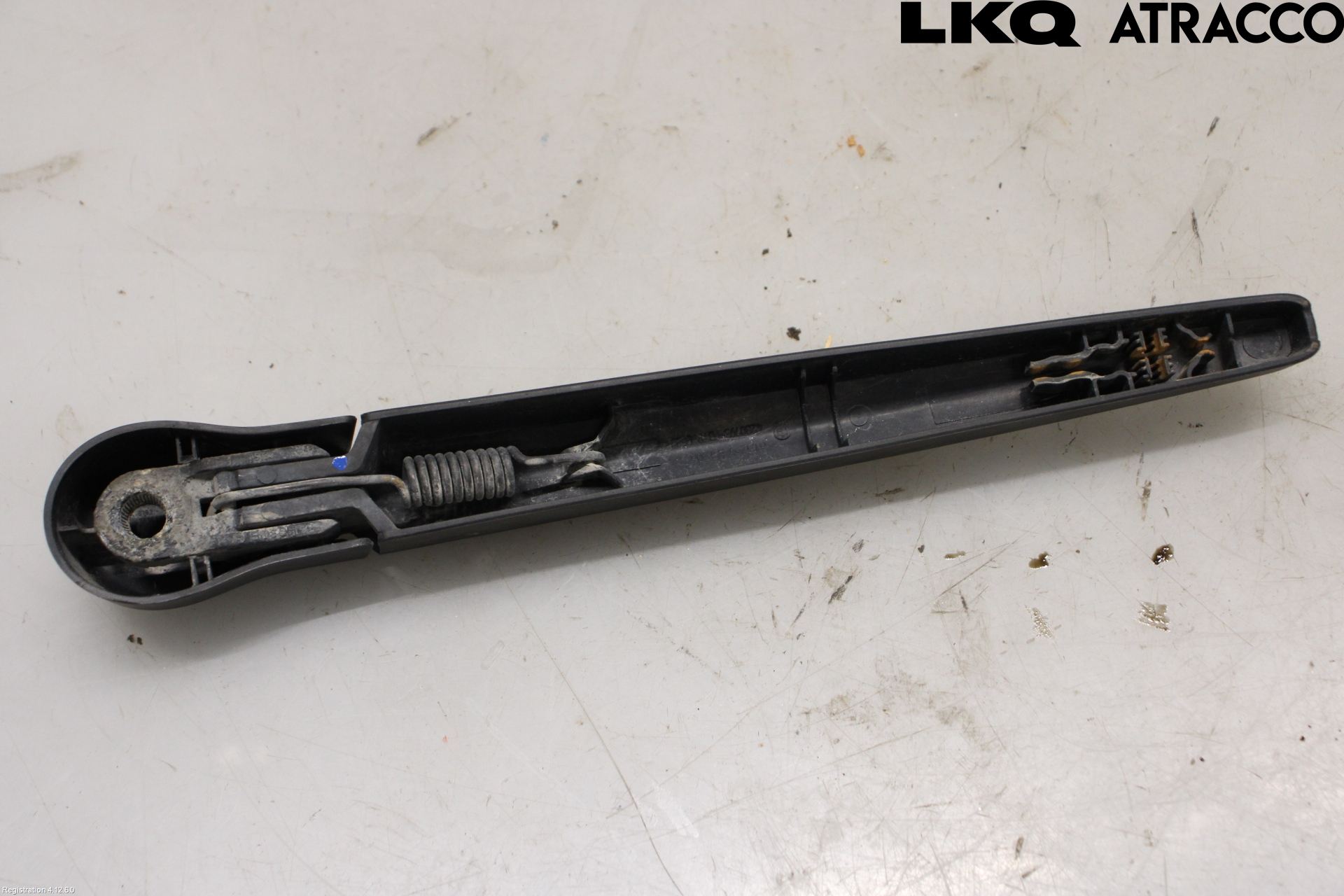 BMW 3 E90/91 SED/TOU 05-12 Torkararm-Bakruta