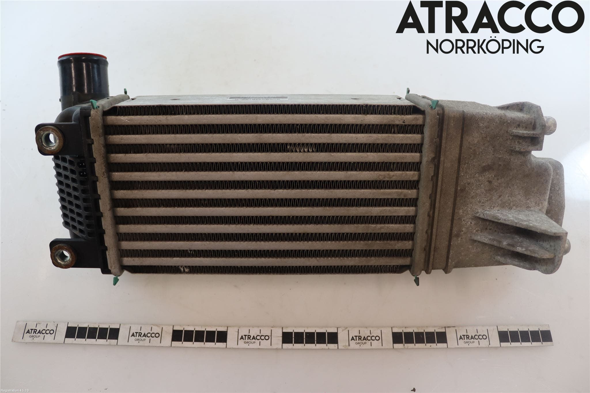 Toyota AURIS 10-12 Laddluft-Intercooler Kyl