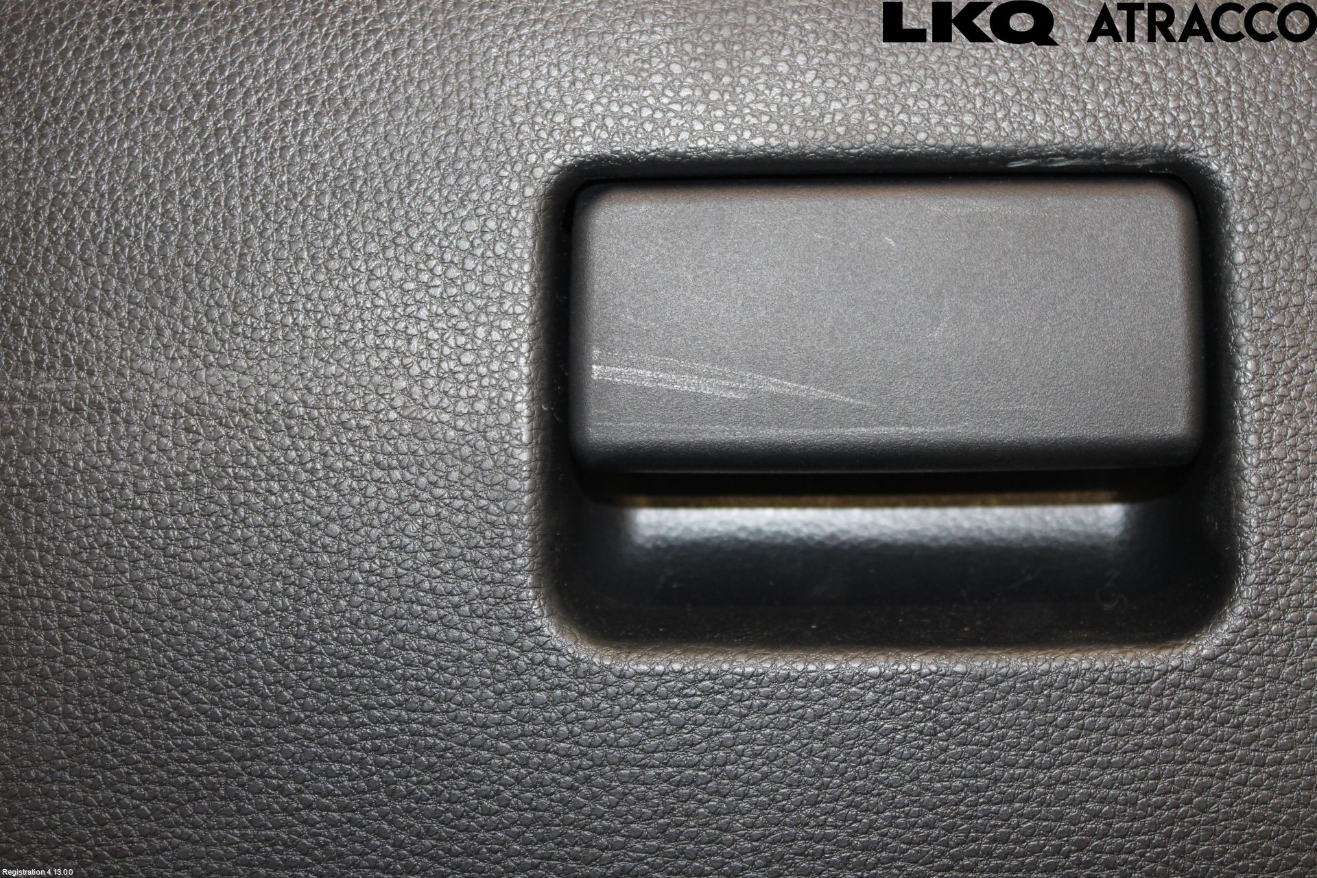 Toyota COROLLA CROSS XG10 22- Handskfack