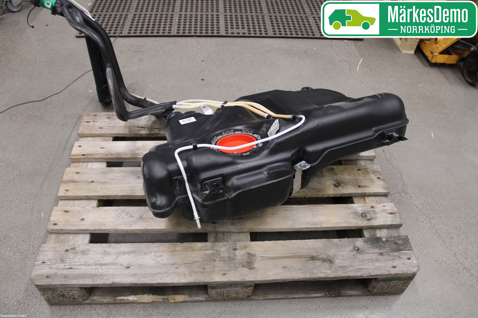 Audi A1/S1 11-18 Bränsletank Insprutning