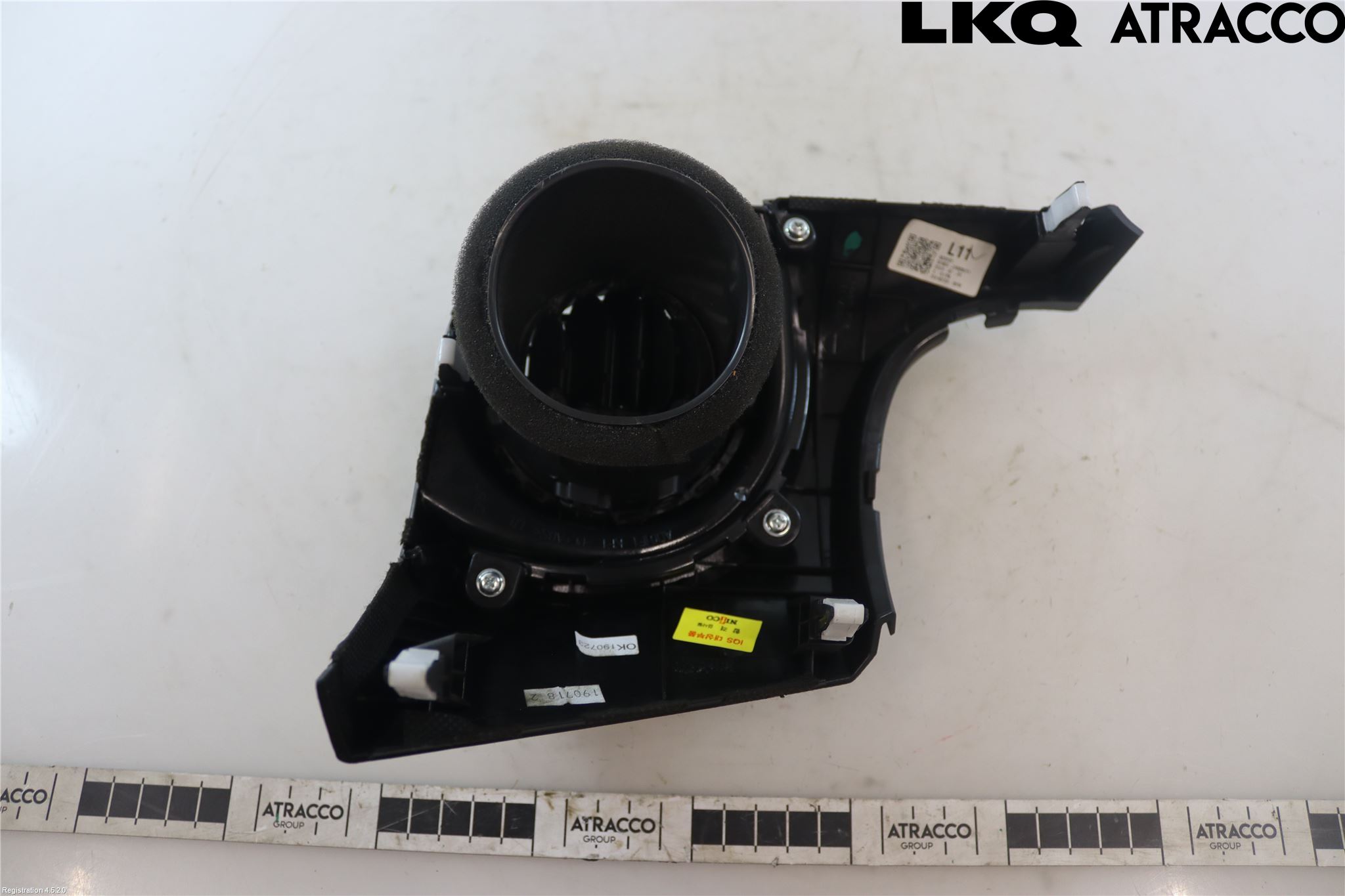 Hyundai KONA/ELECTRIC OS 18-23 Defrosterkanal-Munstycke