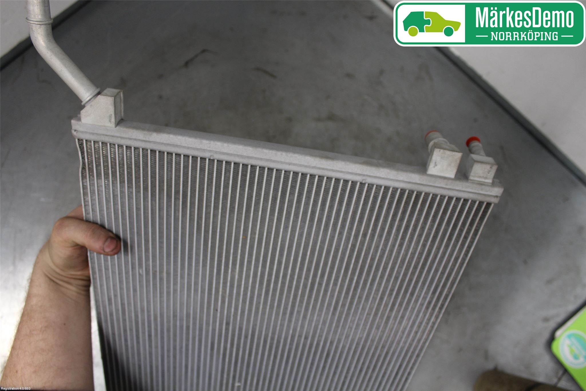 Jaguar XE (X760) 15-24 Kylare Aut