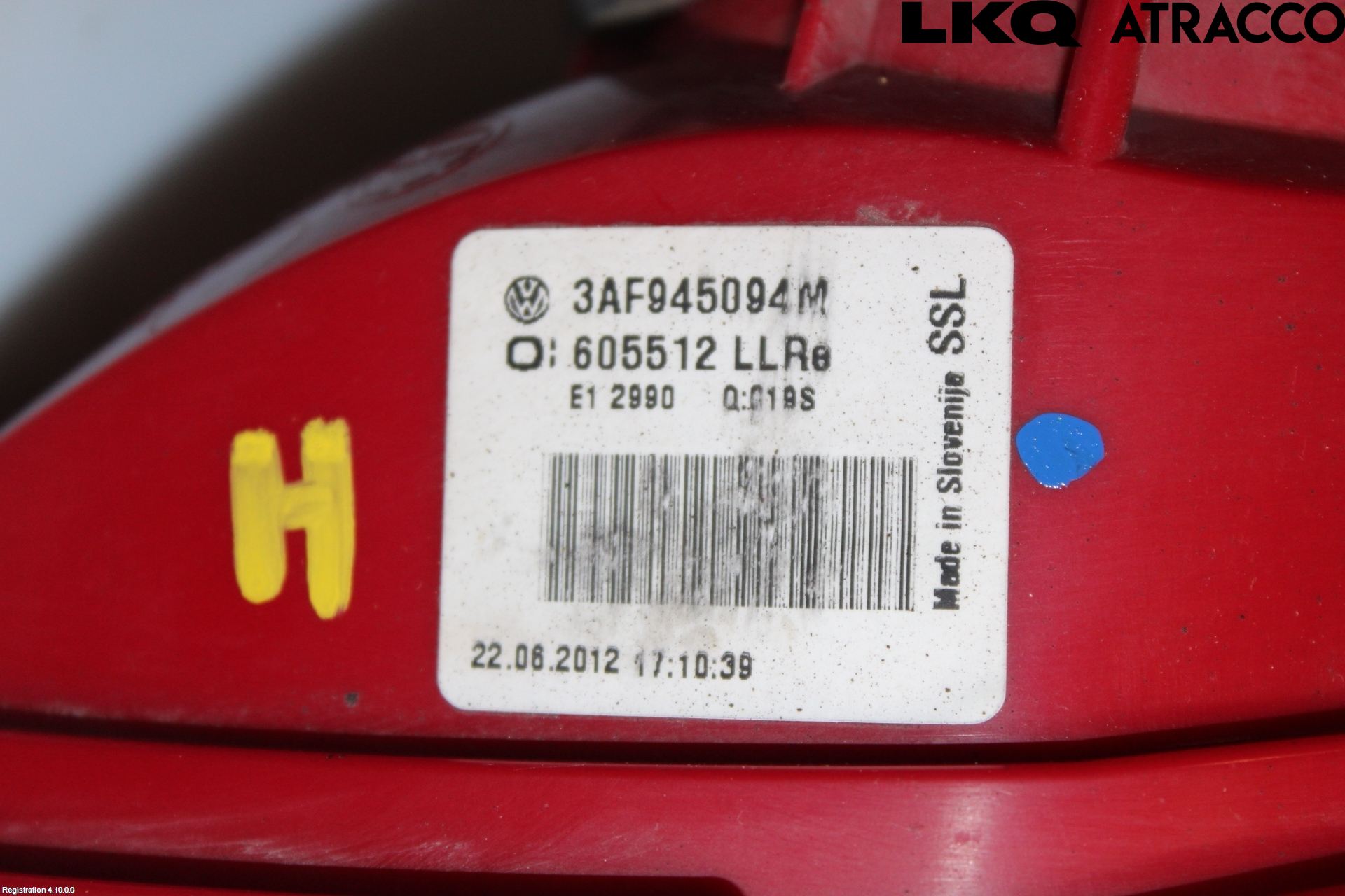 Volkswagen VW PASSAT 11-14 Bakljus Lucka Hö