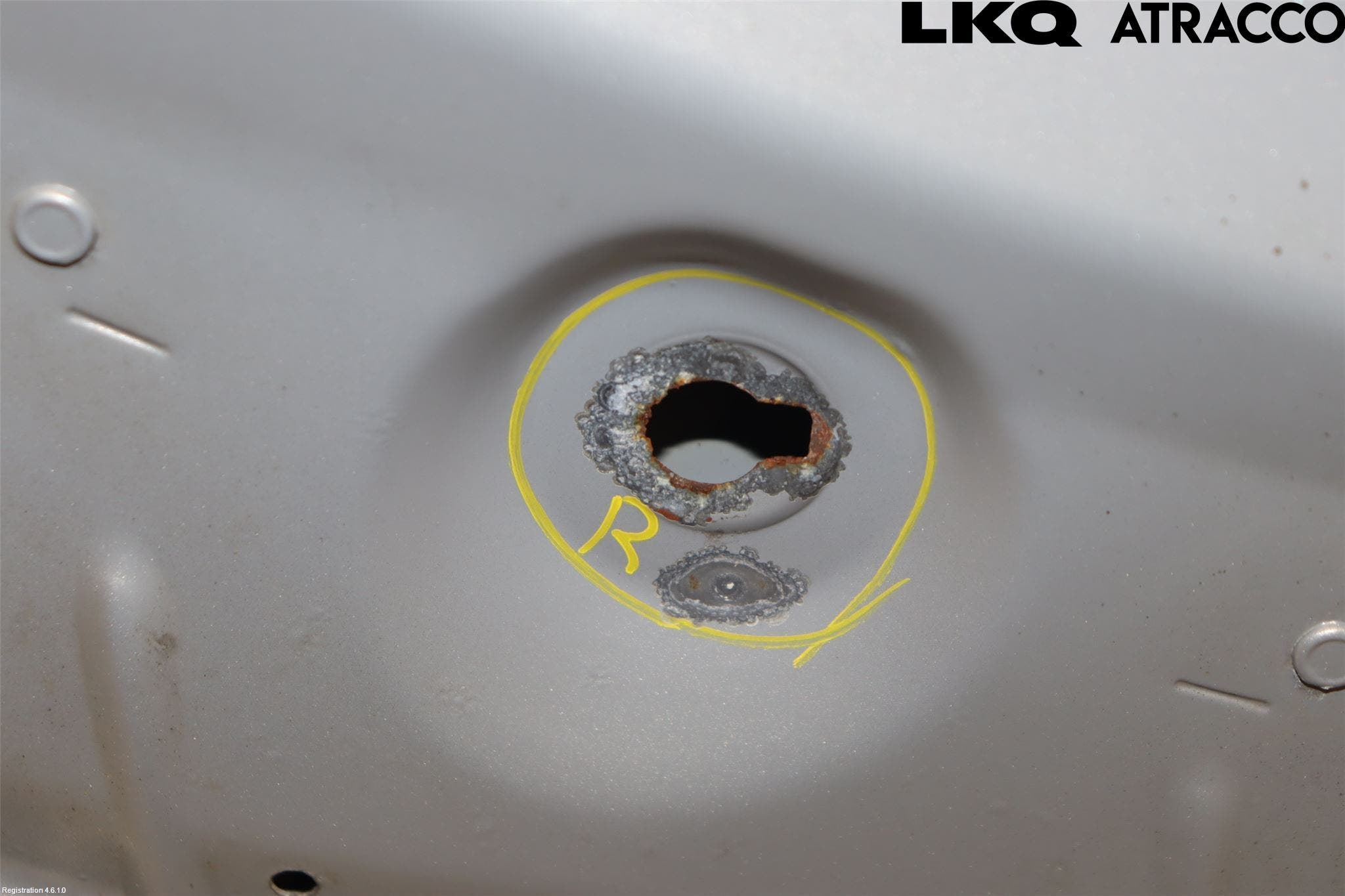 Volkswagen VW GOLF PLUS/CROSS GOLF 04-14 Huv Fram