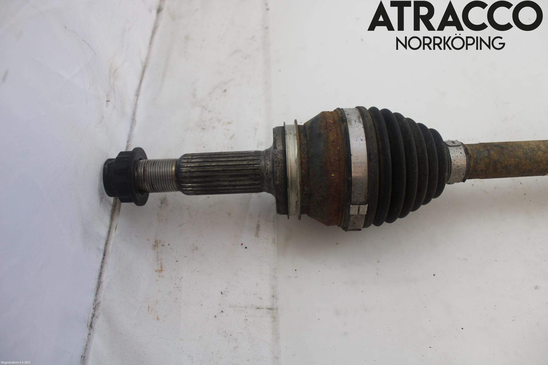 Toyota RAV4 19- Drivaxel Bak Vänster