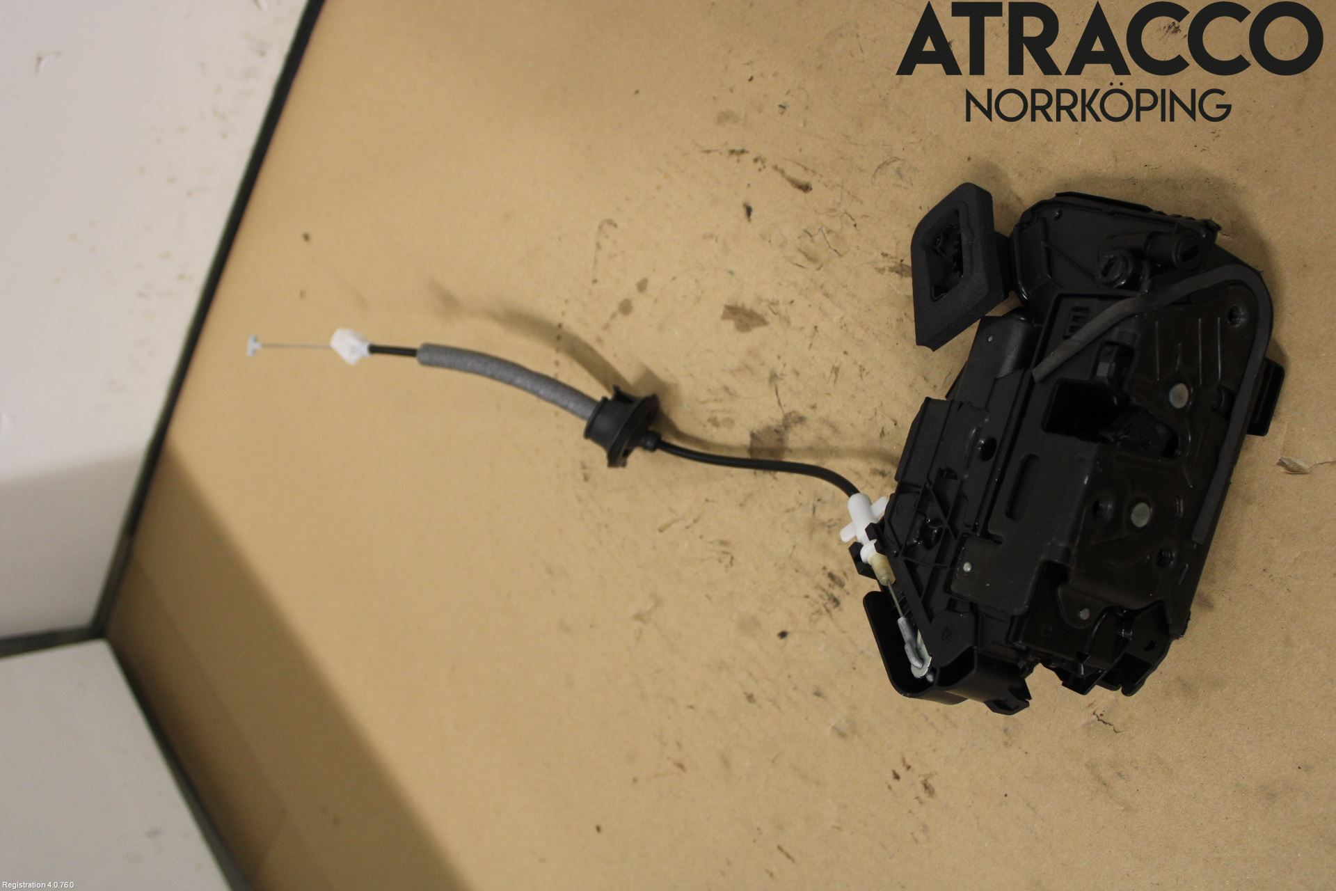 Skoda KAMIQ 20- Låskista-Dörrlås