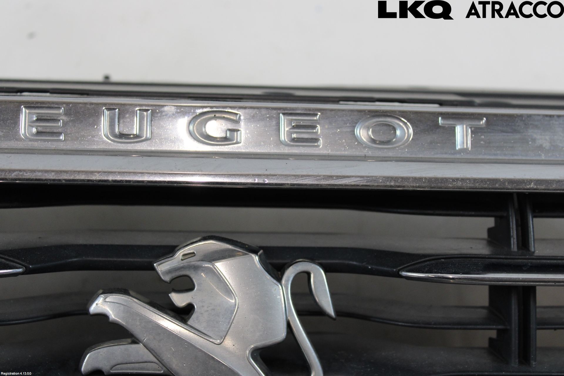 Peugeot 508 11-18 Grill Komp