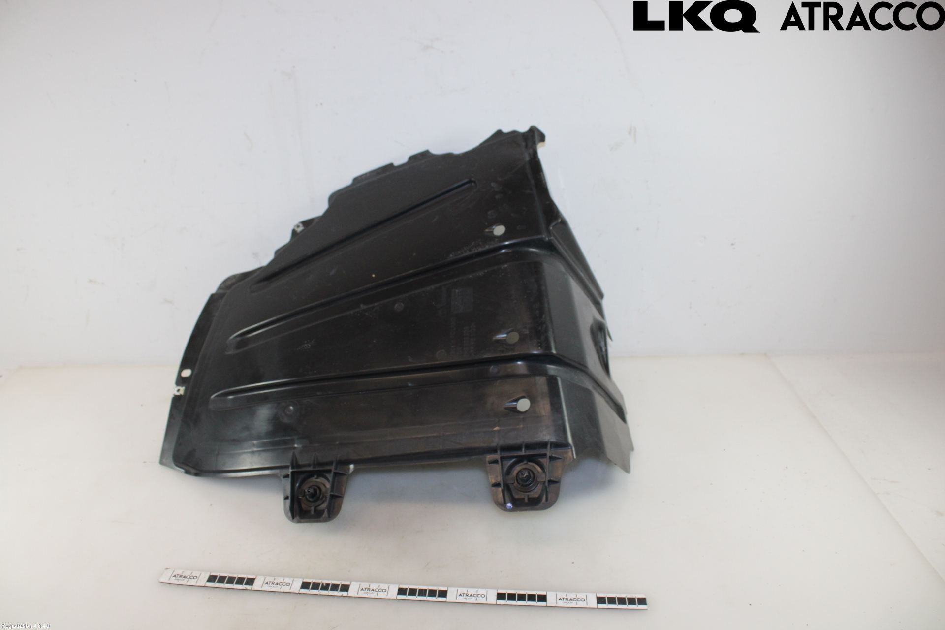 Volkswagen VW GOLF / E-GOLF VIII 20- Hasplåt Plåt-Plast