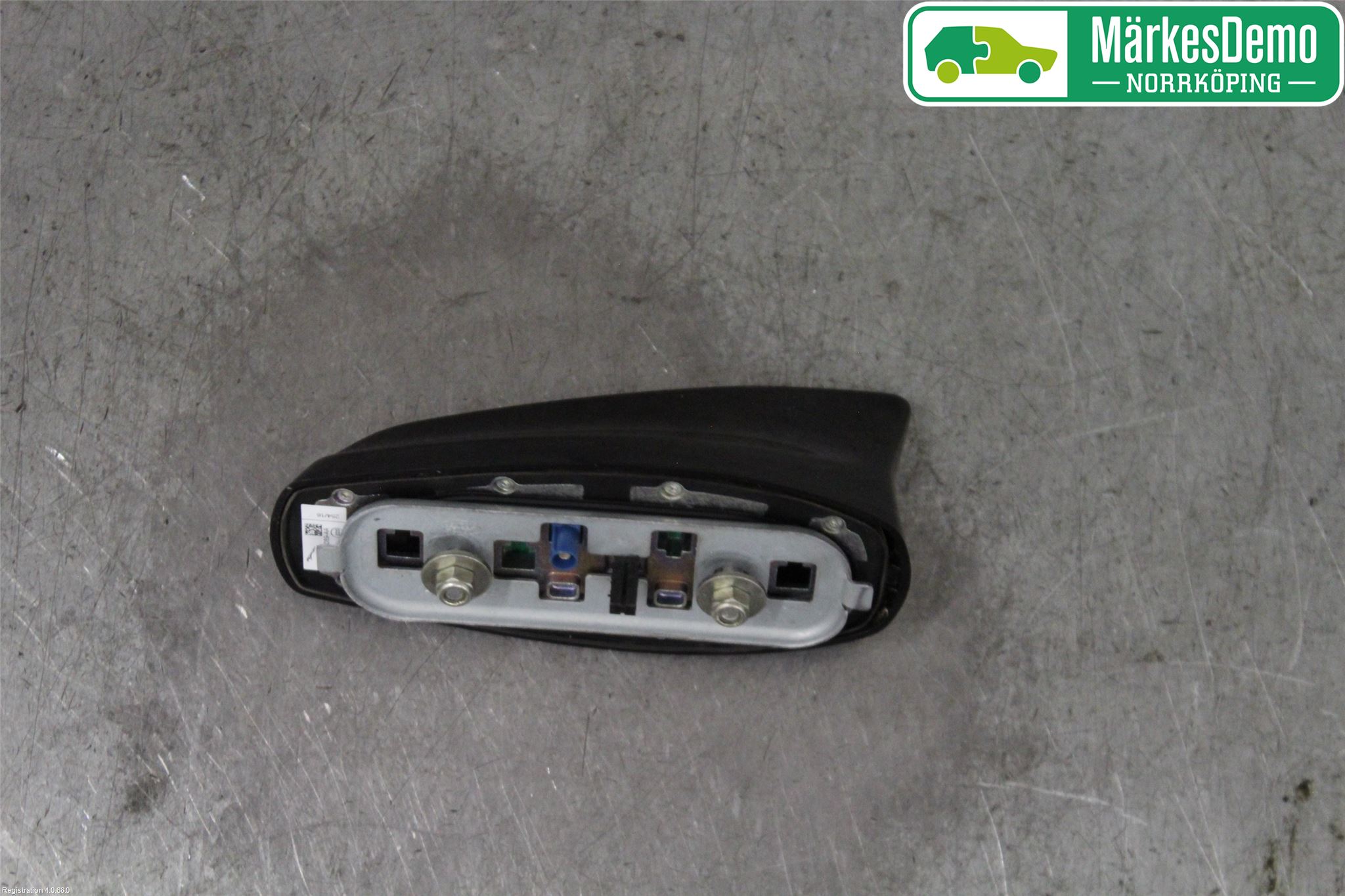 Jaguar F-PACE Antenn