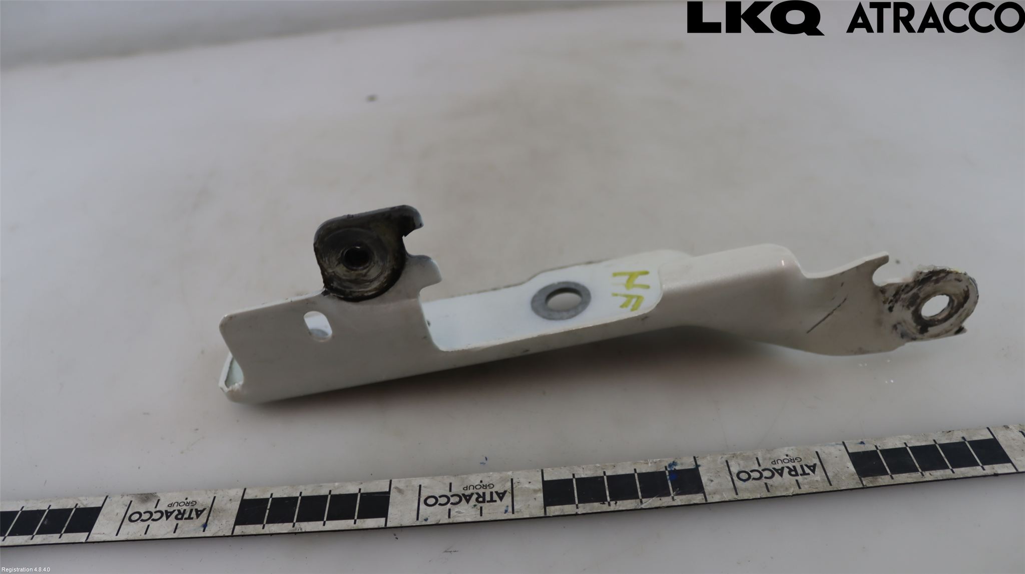 Cadillac ESCALADE Huvgångjärn