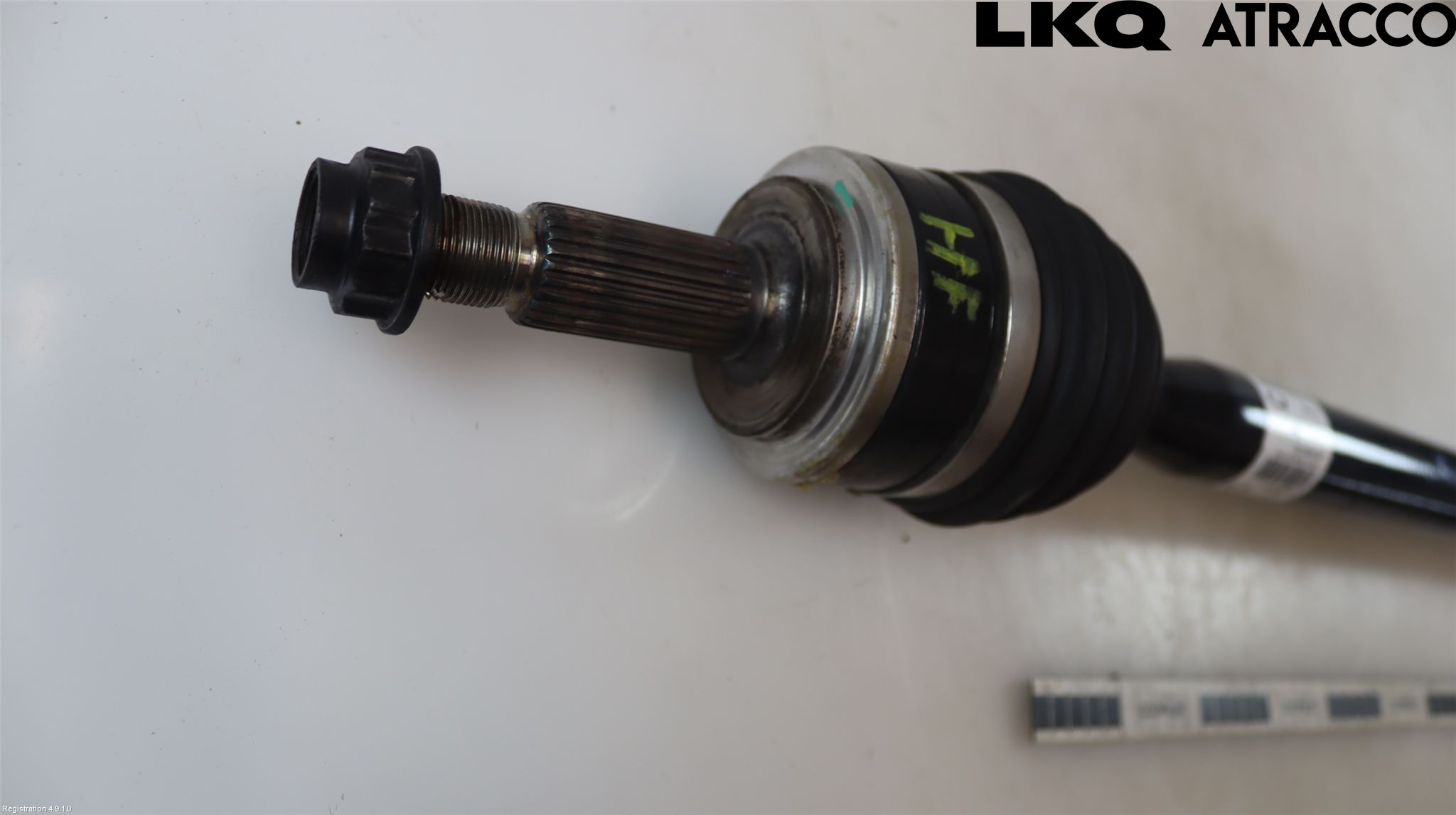 Toyota C-HR 16-23 Drivaxel Fram Höger