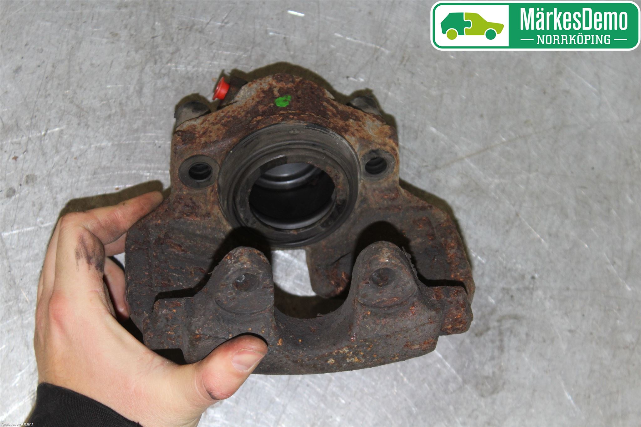 Volkswagen VW TRANSP/CARAVELLE (T5) 04-15 Bromsok Fram Vänster