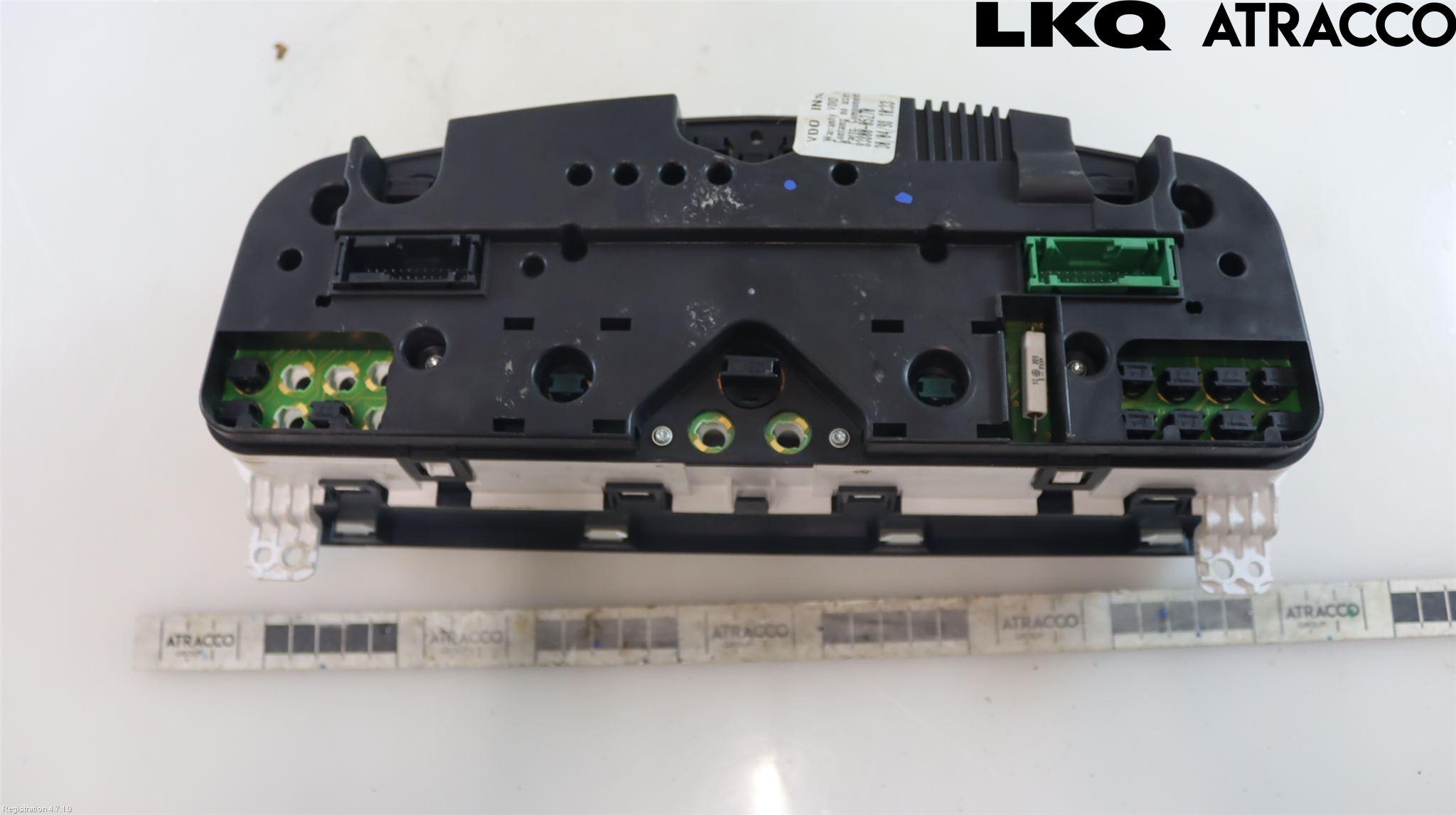 Toyota AVENSIS 98-02 Instrument Komb